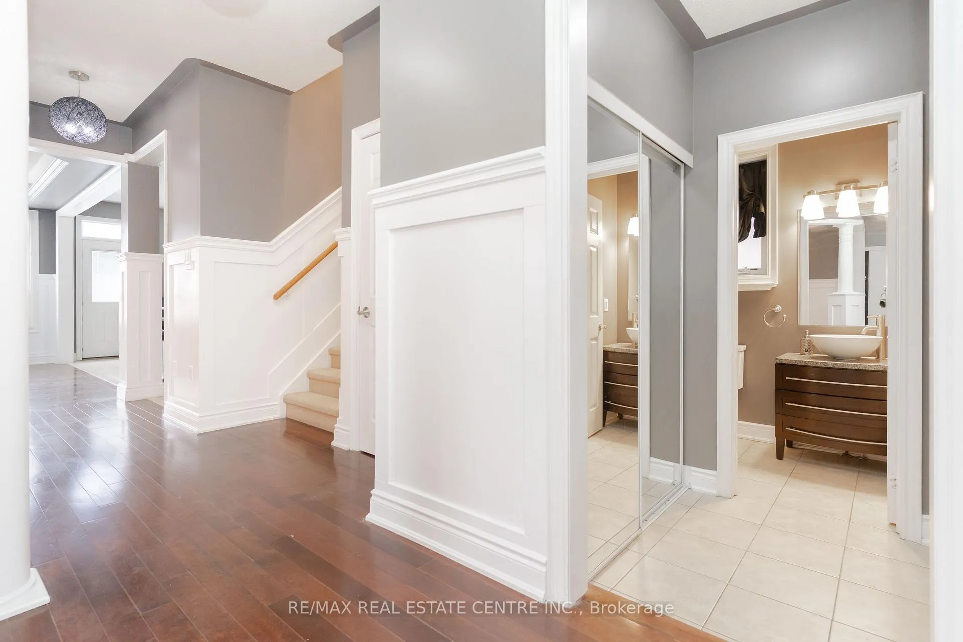 Photo 17 of 84 Monarchy Street, Barrie, Innis-Shore — HOMEH