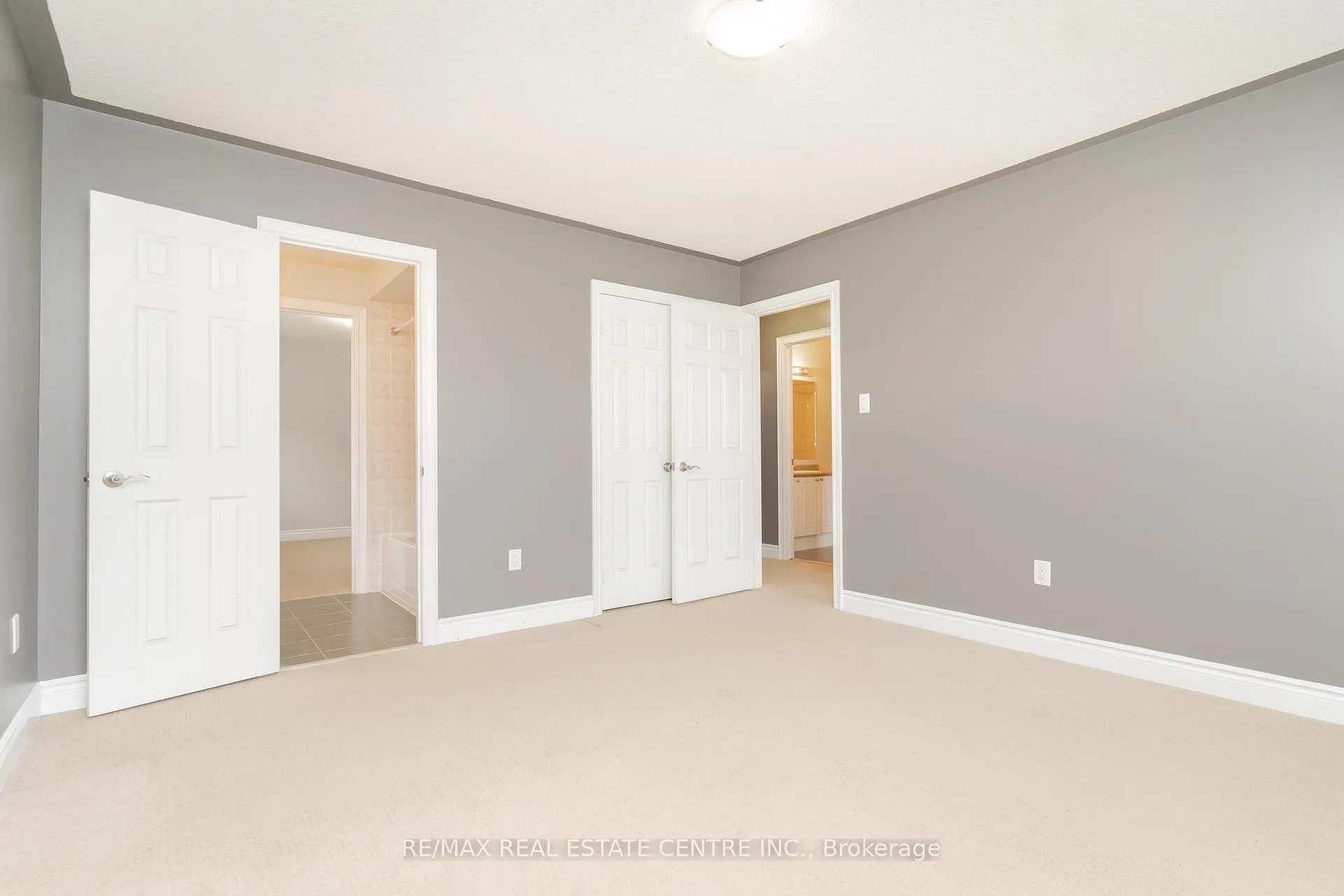 Photo 28 of 84 Monarchy Street, Barrie, Innis-Shore — HOMEH