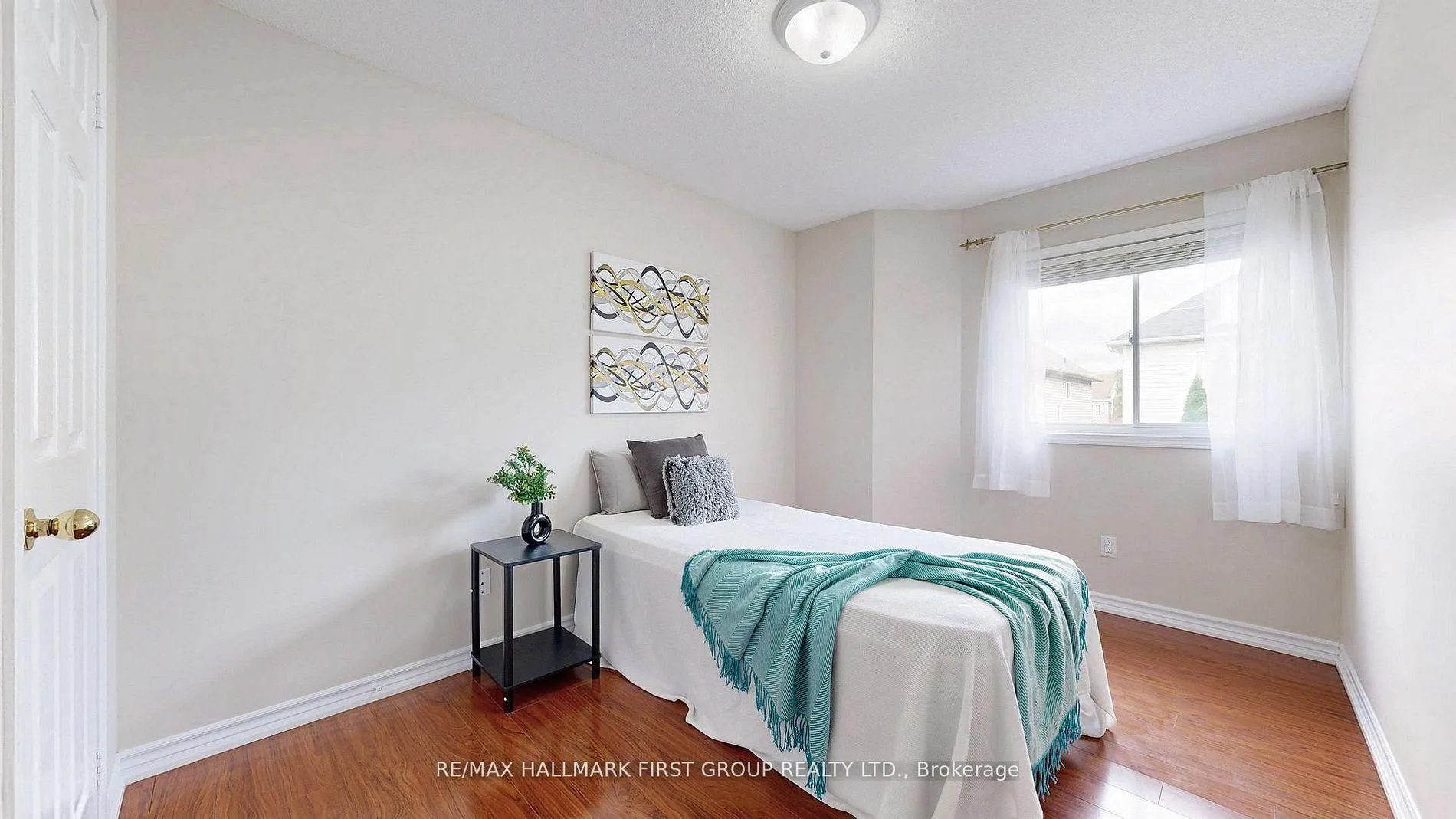 Photo 32 of 1552 Avonmore Square, Pickering, Town Centre — HOMEH
