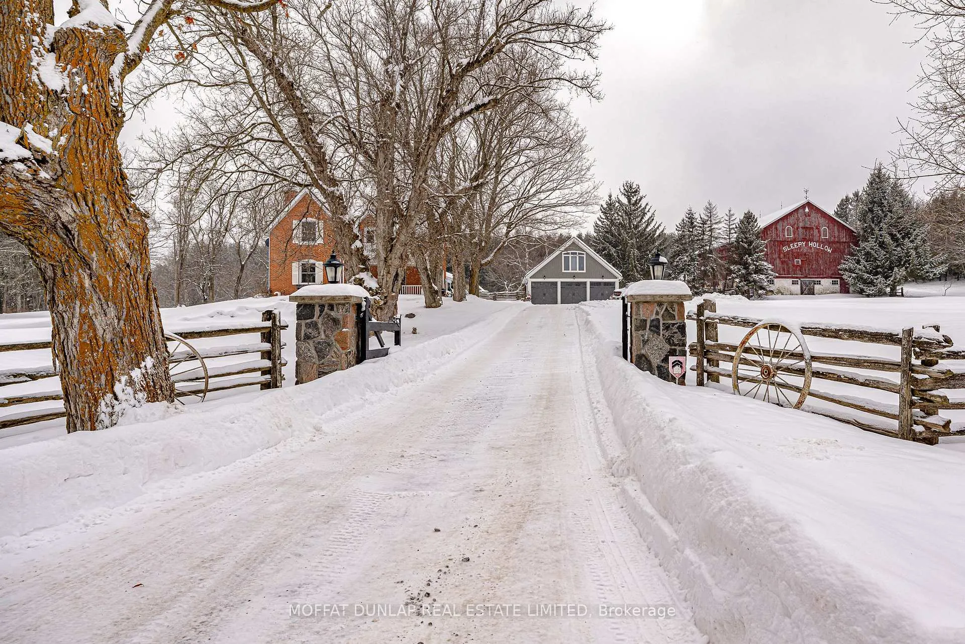 Photo 2 of 954498 7th Line EHS, Mono, Rural Mono — HOMEH
