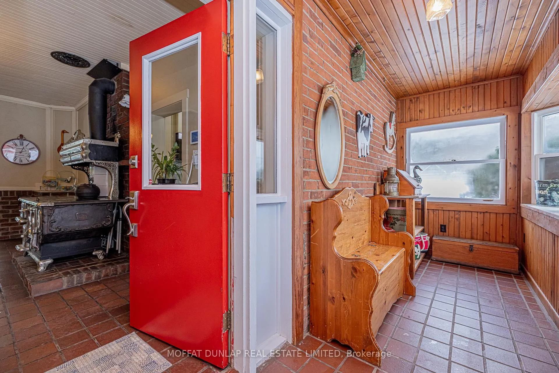 Photo 19 of 954498 7th Line EHS, Mono, Rural Mono — HOMEH
