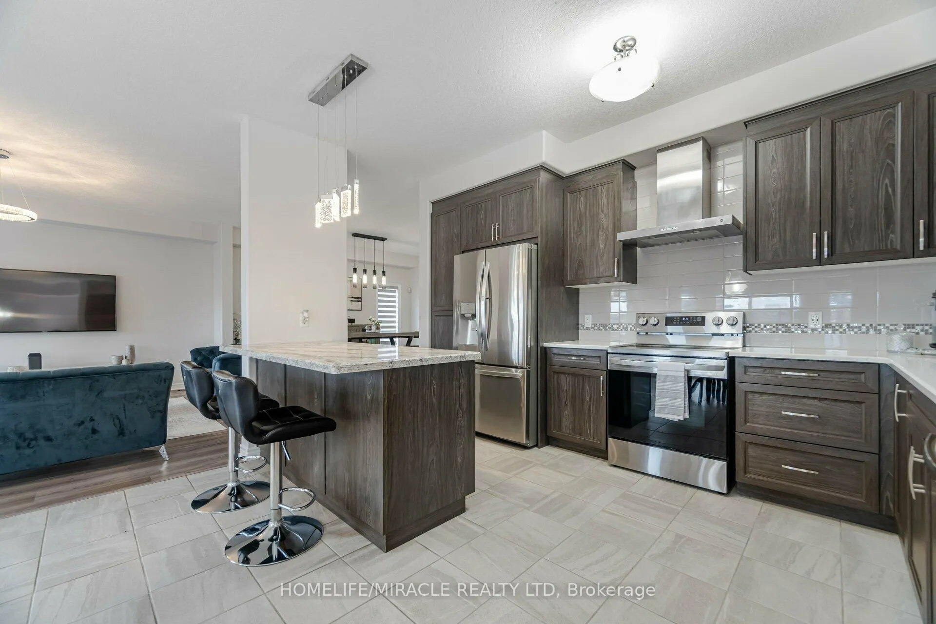 Photo 12 of 63 Netherwood Road, Kitchener — HOMEH