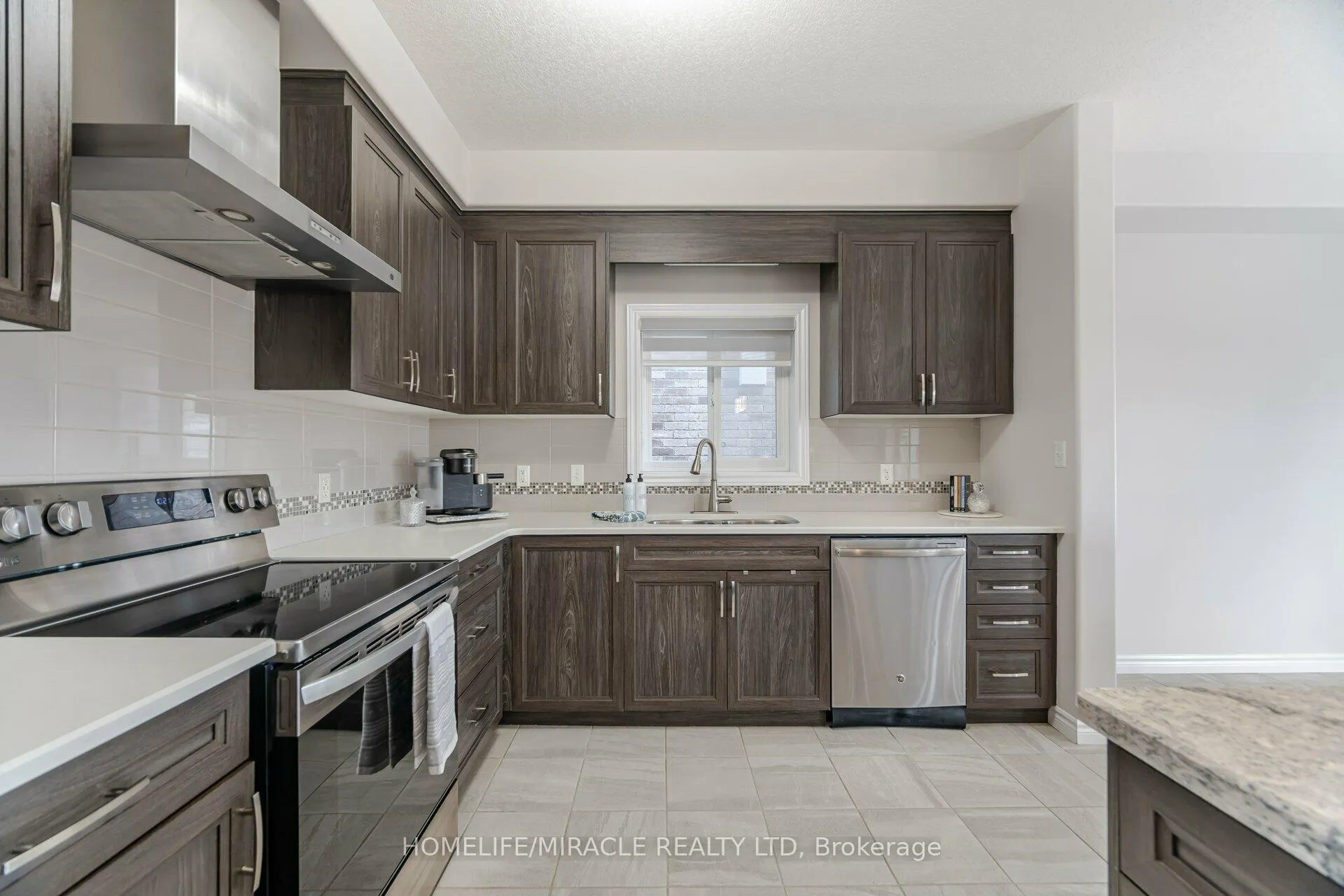 Photo 13 of 63 Netherwood Road, Kitchener — HOMEH