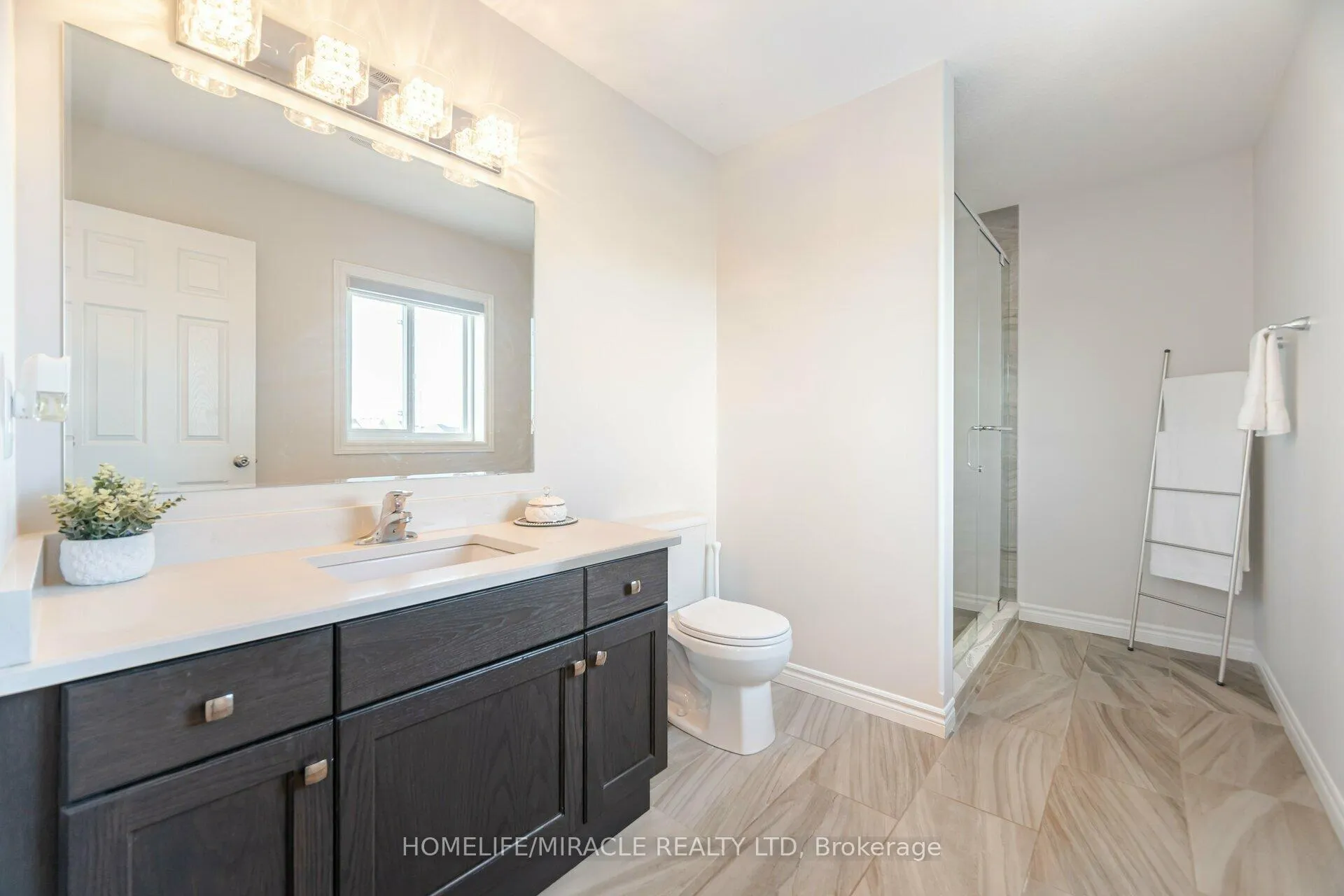Photo 22 of 63 Netherwood Road, Kitchener — HOMEH