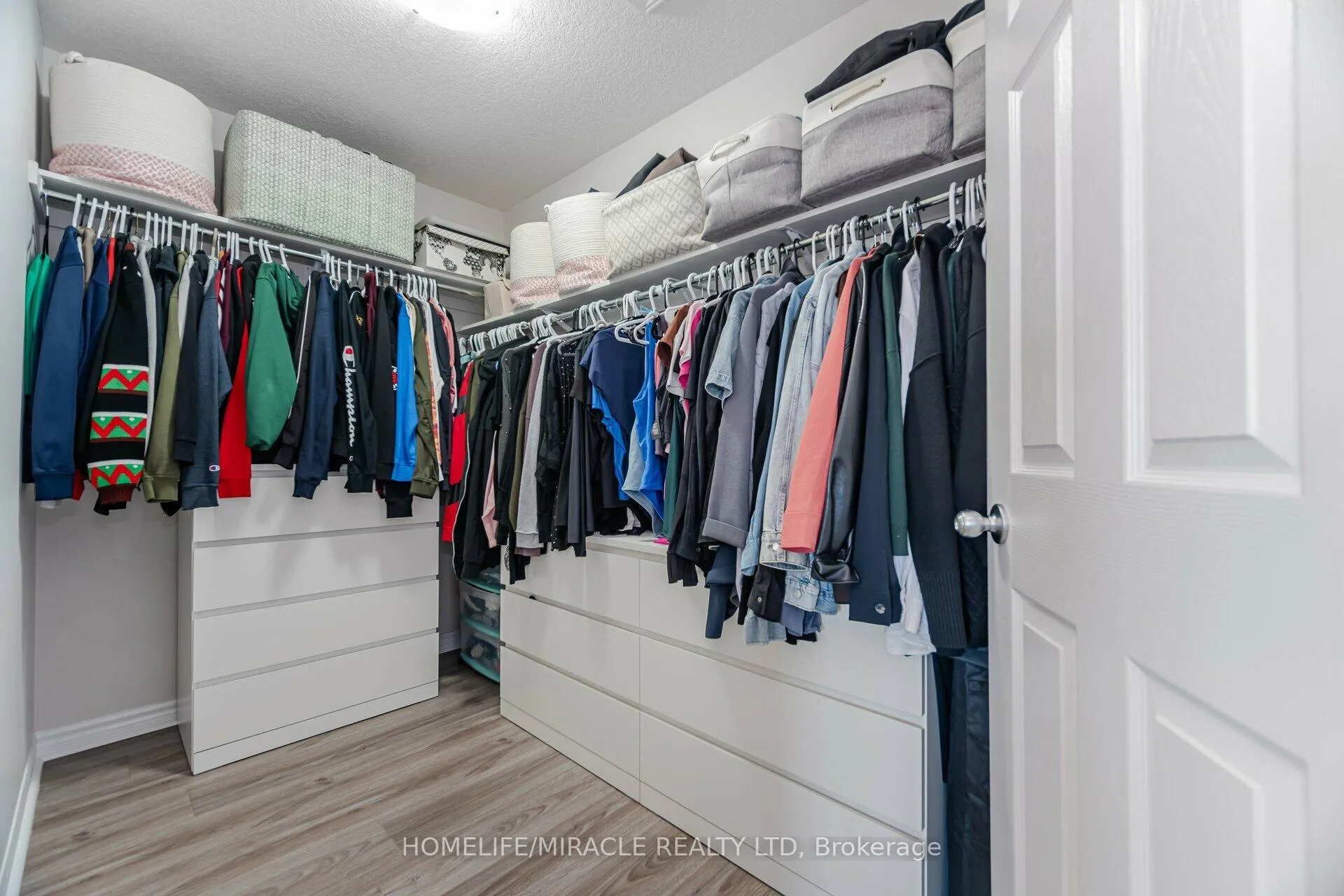 Photo 23 of 63 Netherwood Road, Kitchener — HOMEH