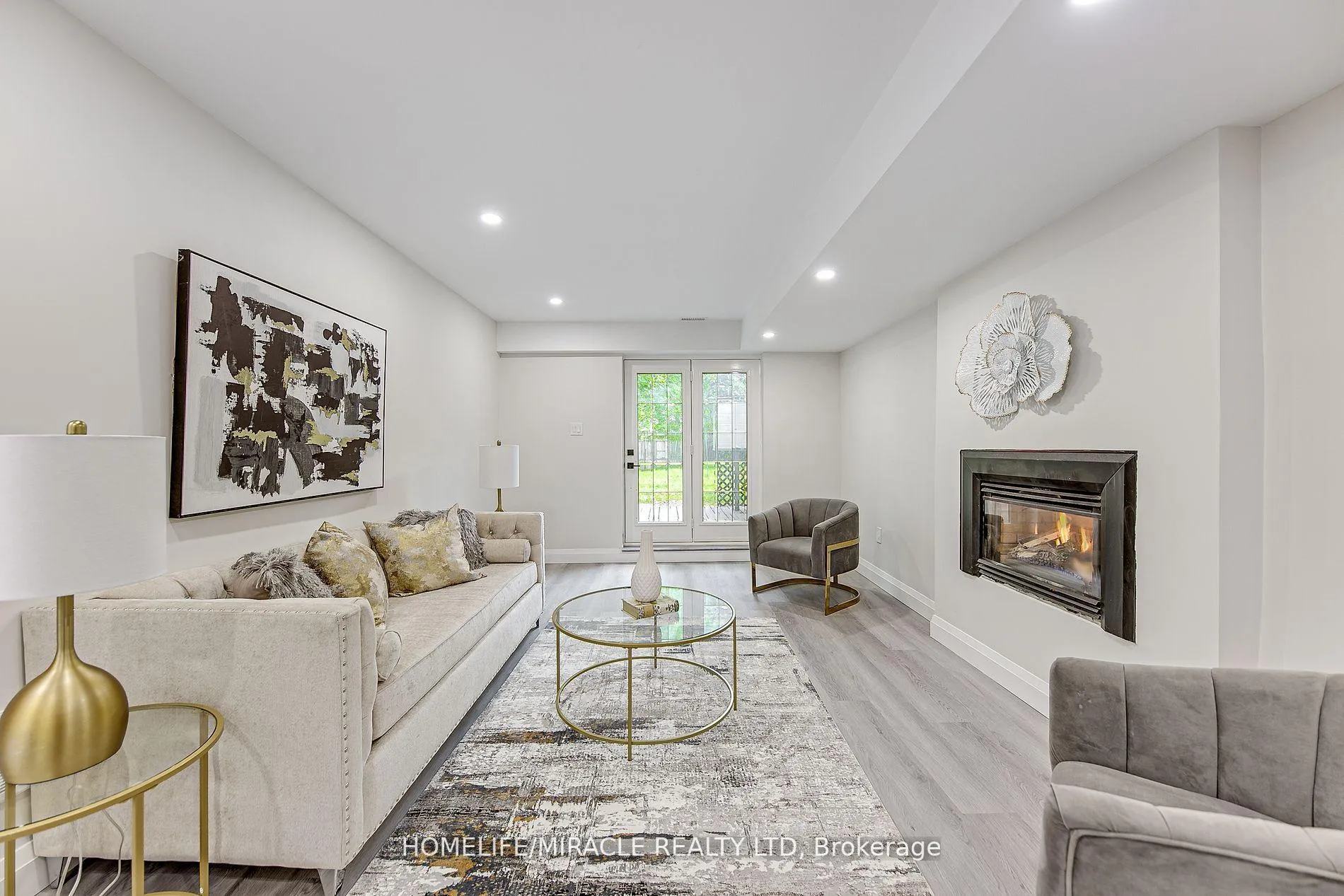 Photo 14 of 48 Walnut Street, New Tecumseth, Alliston — HOMEH