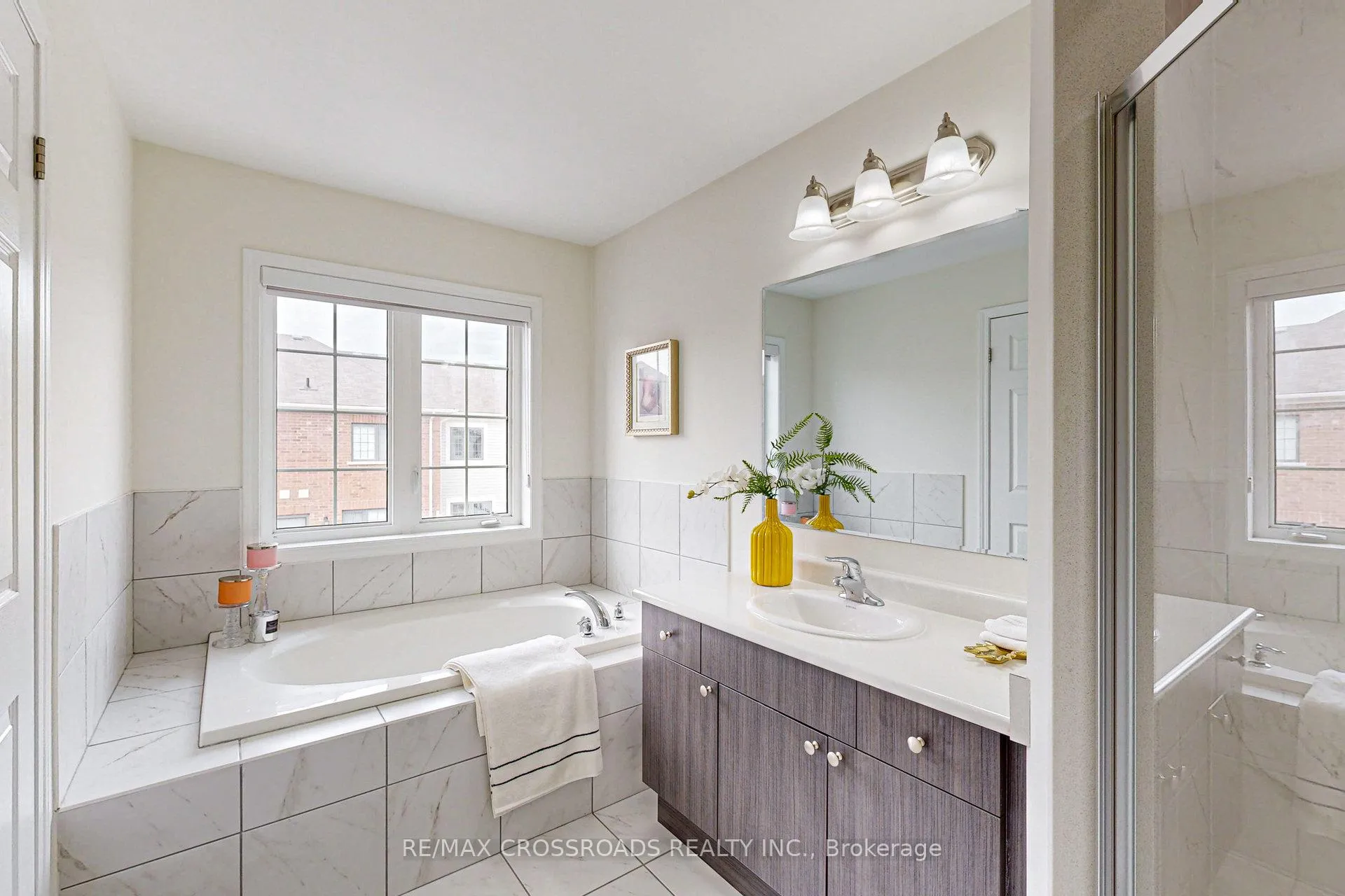 Photo 23 of 34 Bluegill Crescent, Whitby, Rural Whitby — HOMEH