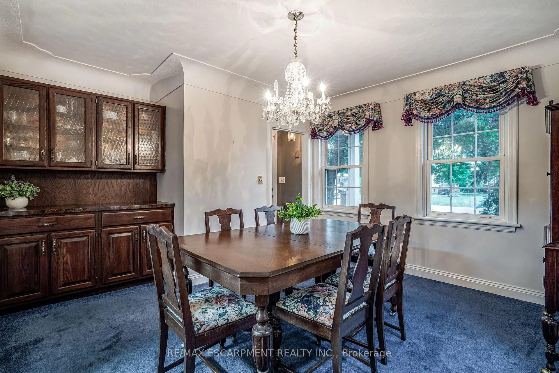 Photo 22 of 16 Durham Road, Hamilton, Stoney Creek — HOMEH