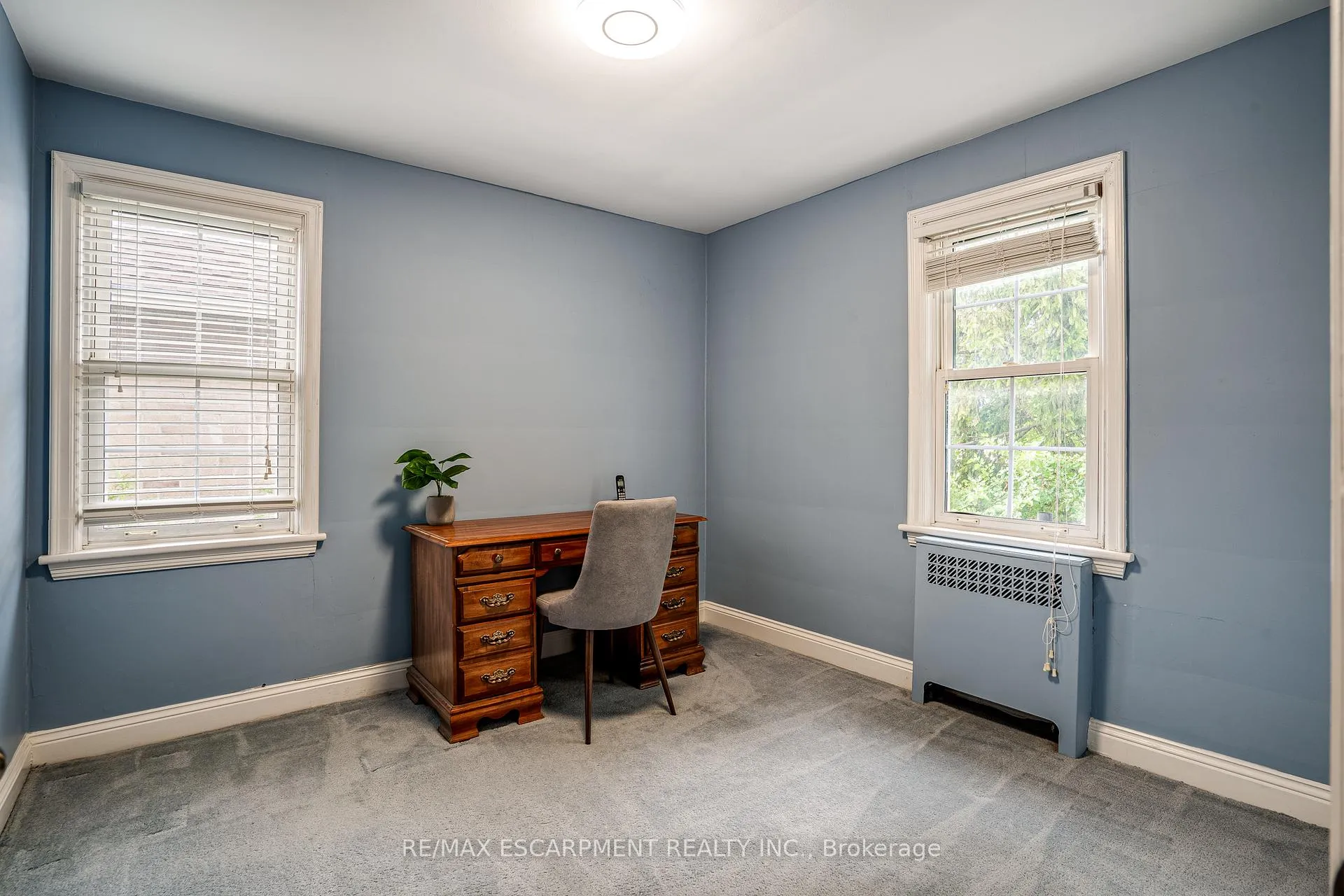 Photo 25 of 16 Durham Road, Hamilton, Stoney Creek — HOMEH