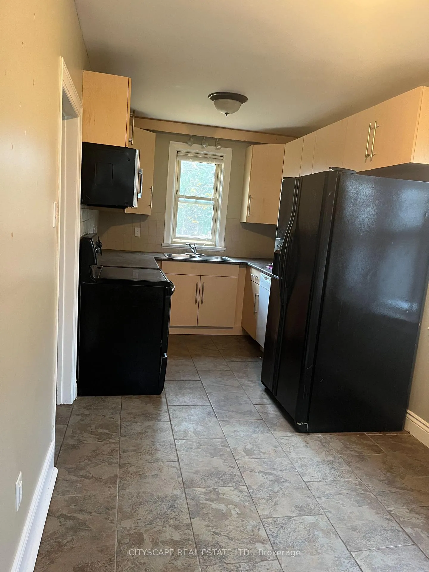 Photo 6 of 181 Margaret Avenue, Waterloo, Mount Hope Huron Park — HOMEH