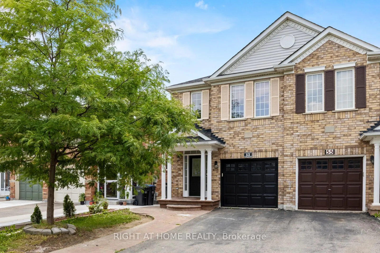 Photo 1 of 53 Feather Reed Way, Brampton, Sandringham-Wellington — HOMEH