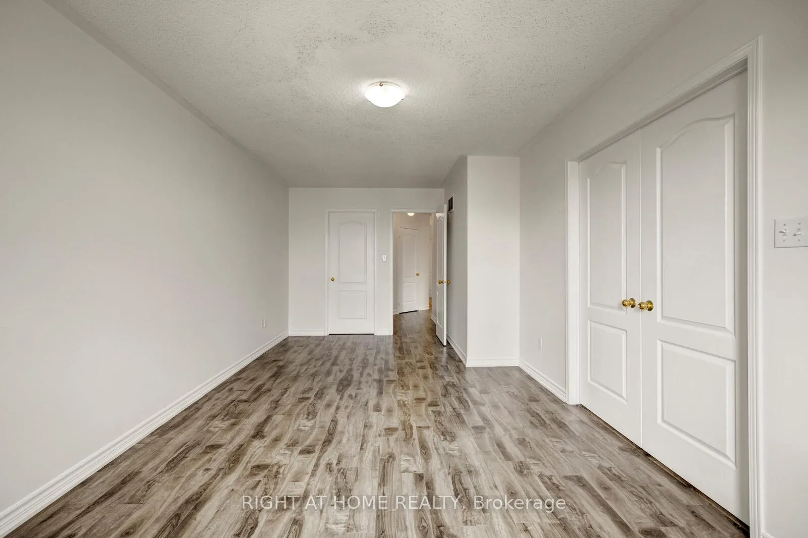 Photo 18 of 53 Feather Reed Way, Brampton, Sandringham-Wellington — HOMEH