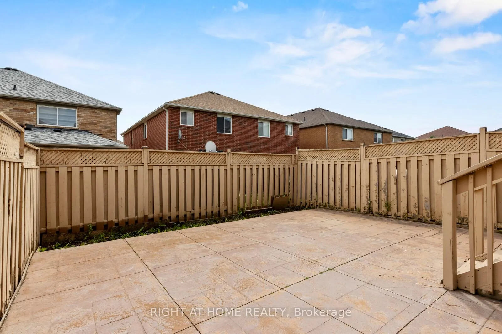 Photo 35 of 53 Feather Reed Way, Brampton, Sandringham-Wellington — HOMEH