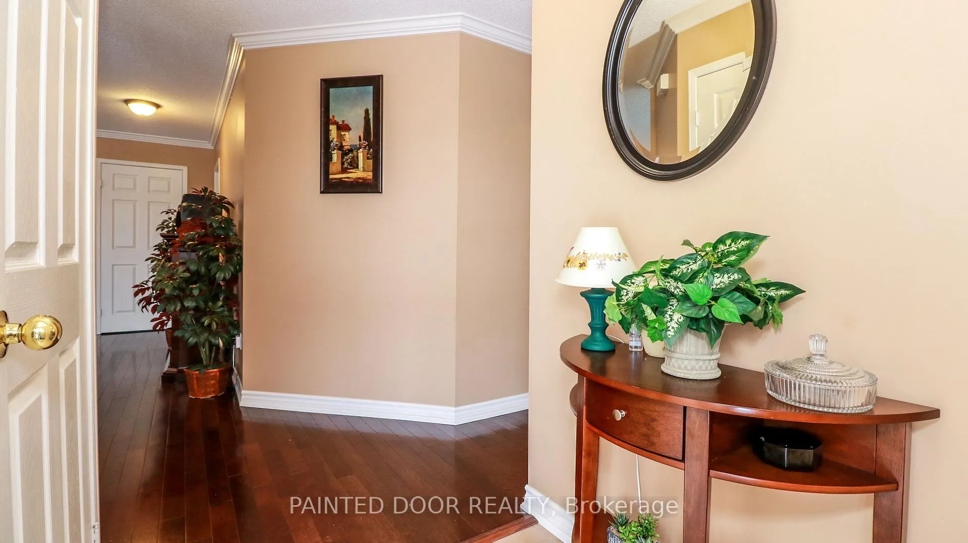 Photo 2 of 68 Red Oak Drive, Barrie, Holly — HOMEH