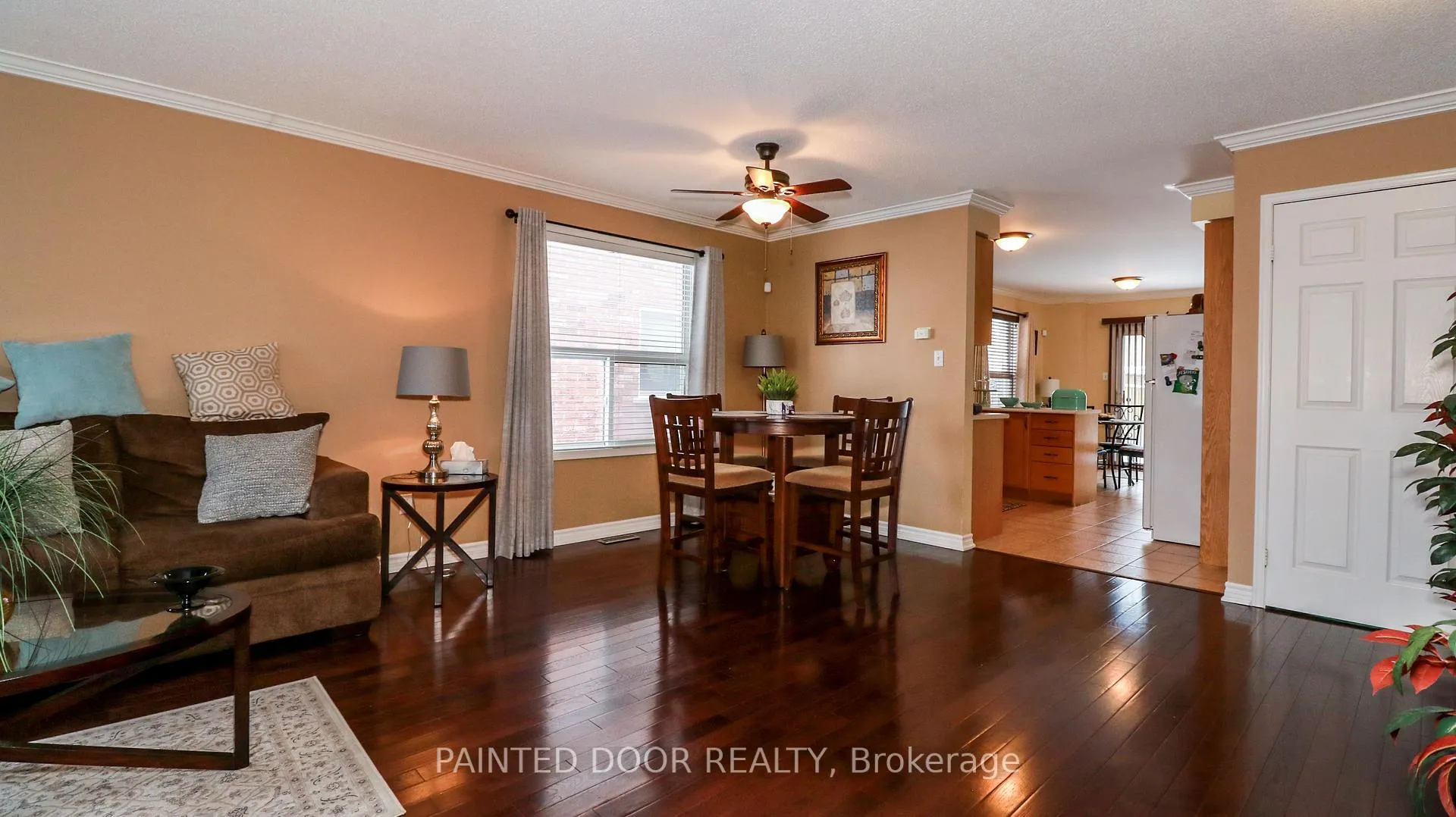 Photo 3 of 68 Red Oak Drive, Barrie, Holly — HOMEH