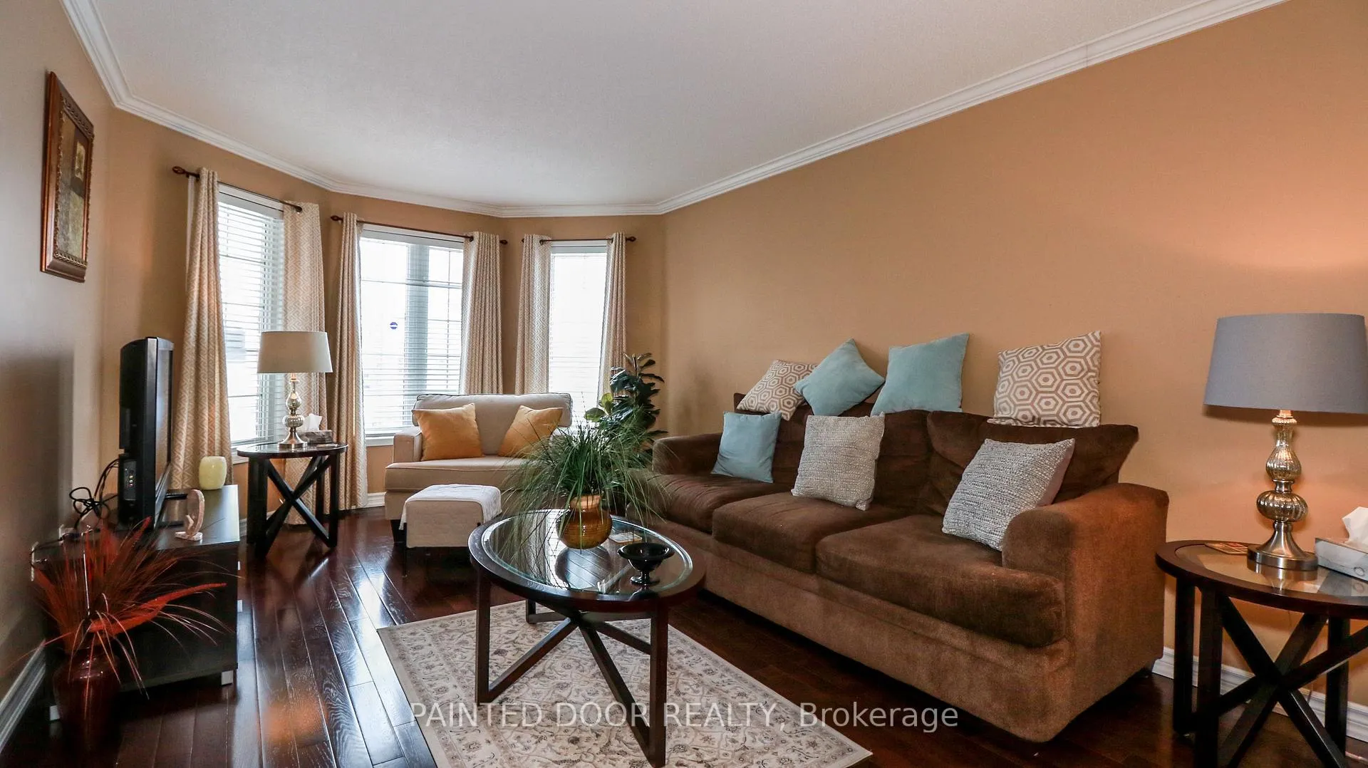 Photo 4 of 68 Red Oak Drive, Barrie, Holly — HOMEH