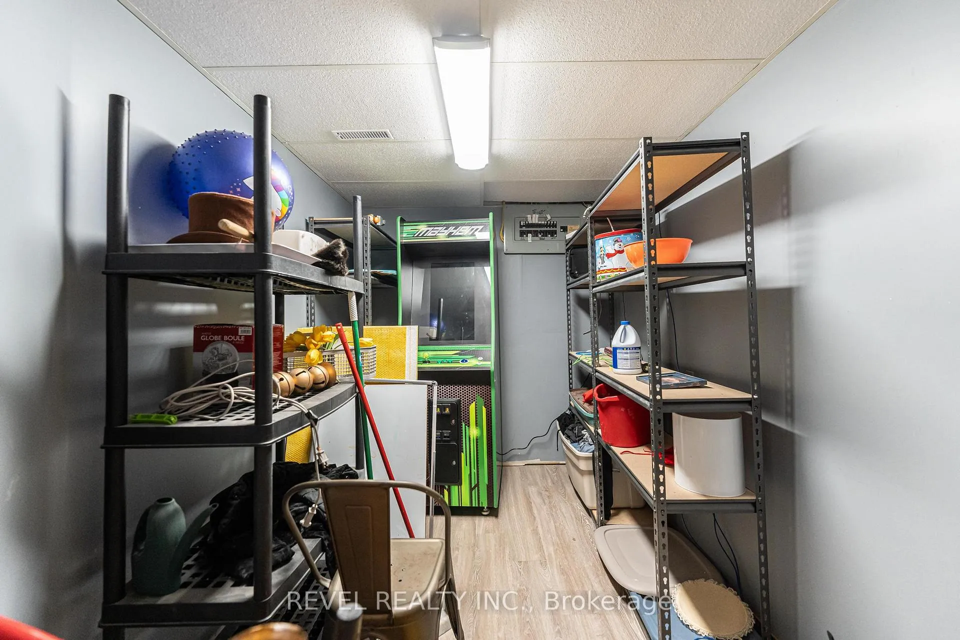 Photo 32 of 270 Rowntree Drive, Hamilton, Rushdale — HOMEH