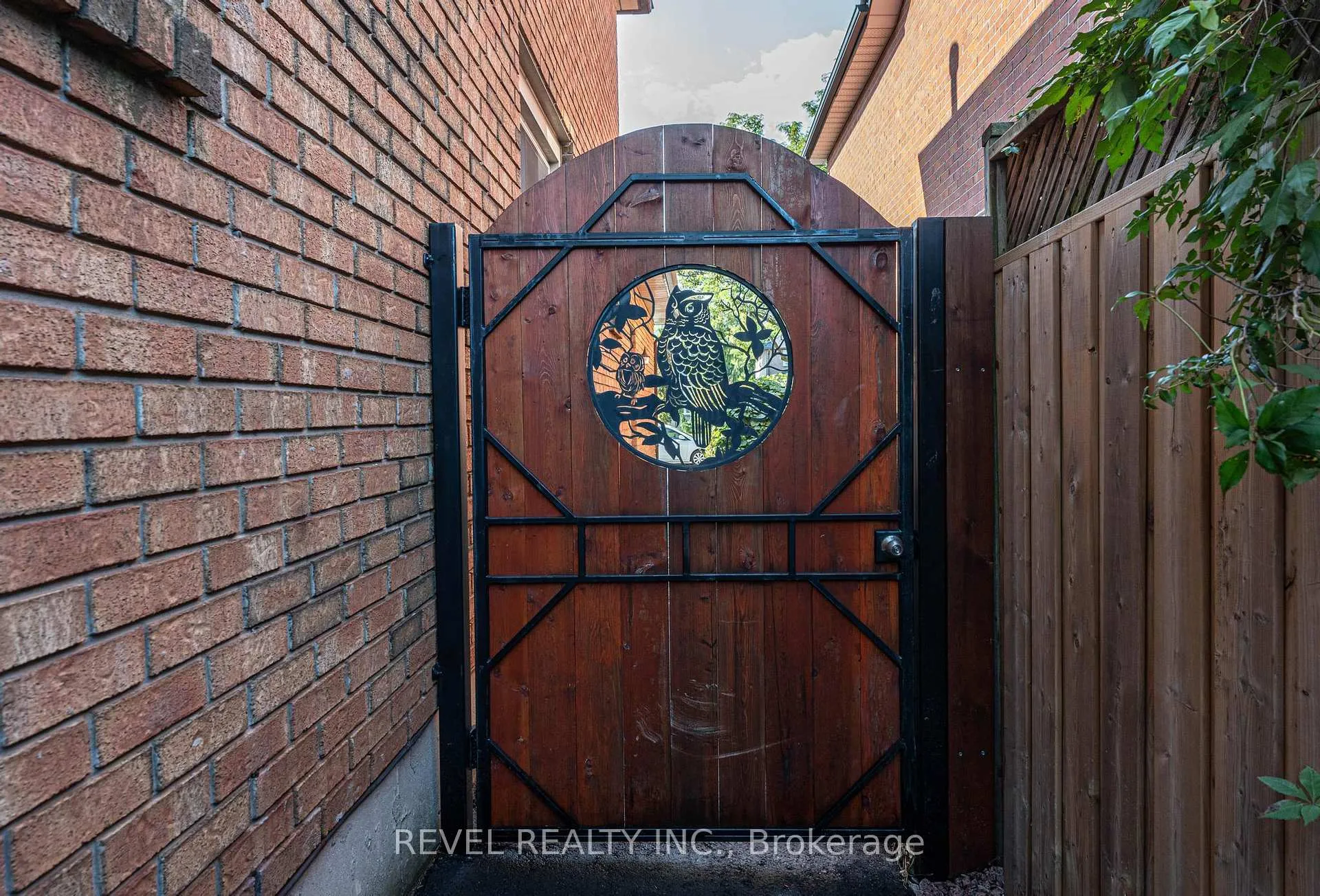 Photo 37 of 270 Rowntree Drive, Hamilton, Rushdale — HOMEH