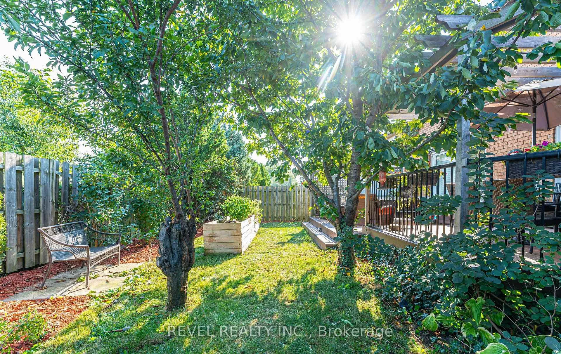 Photo 40 of 270 Rowntree Drive, Hamilton, Rushdale — HOMEH