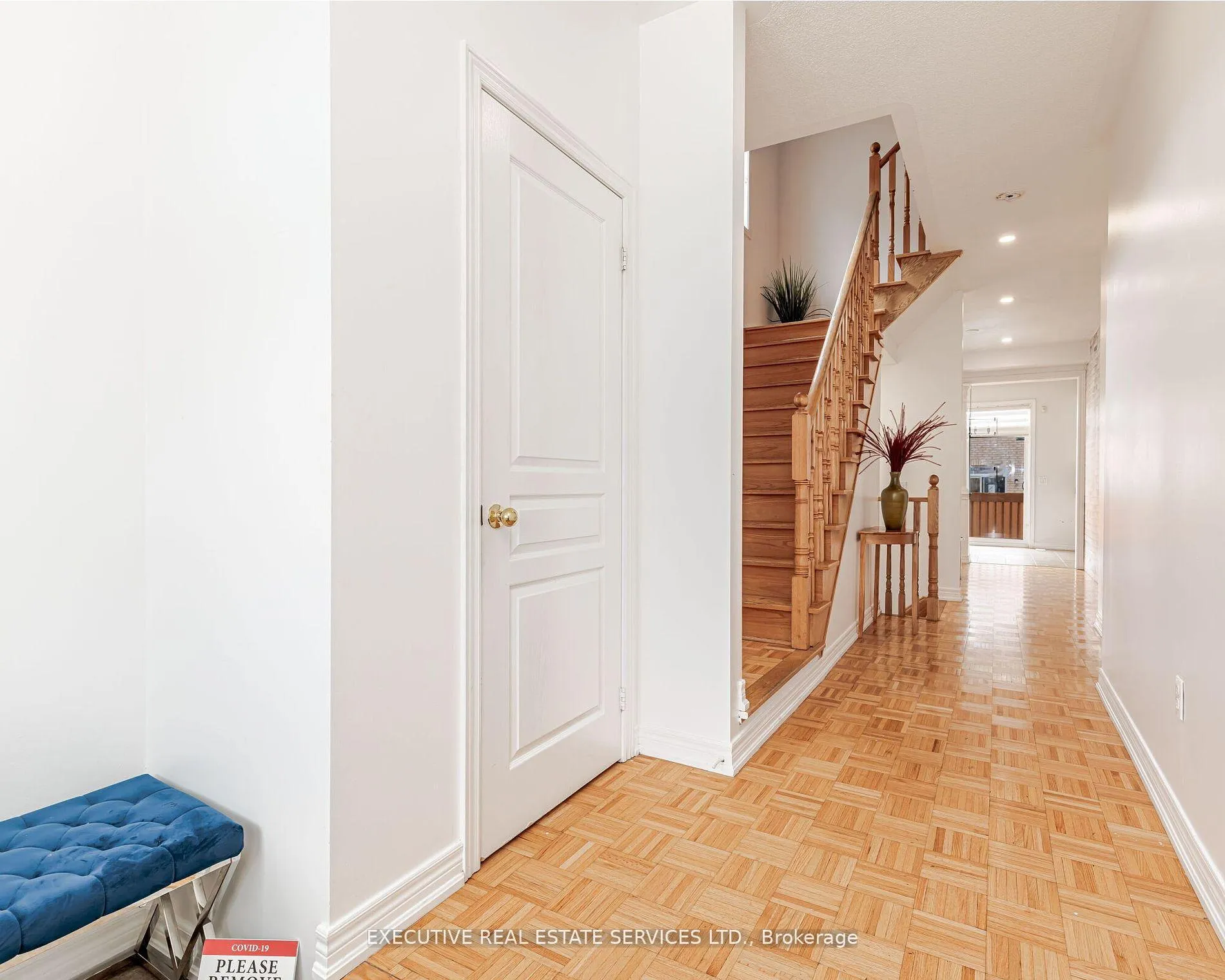 Photo 7 of 10 Natronia Trail, Brampton, Bram East — HOMEH