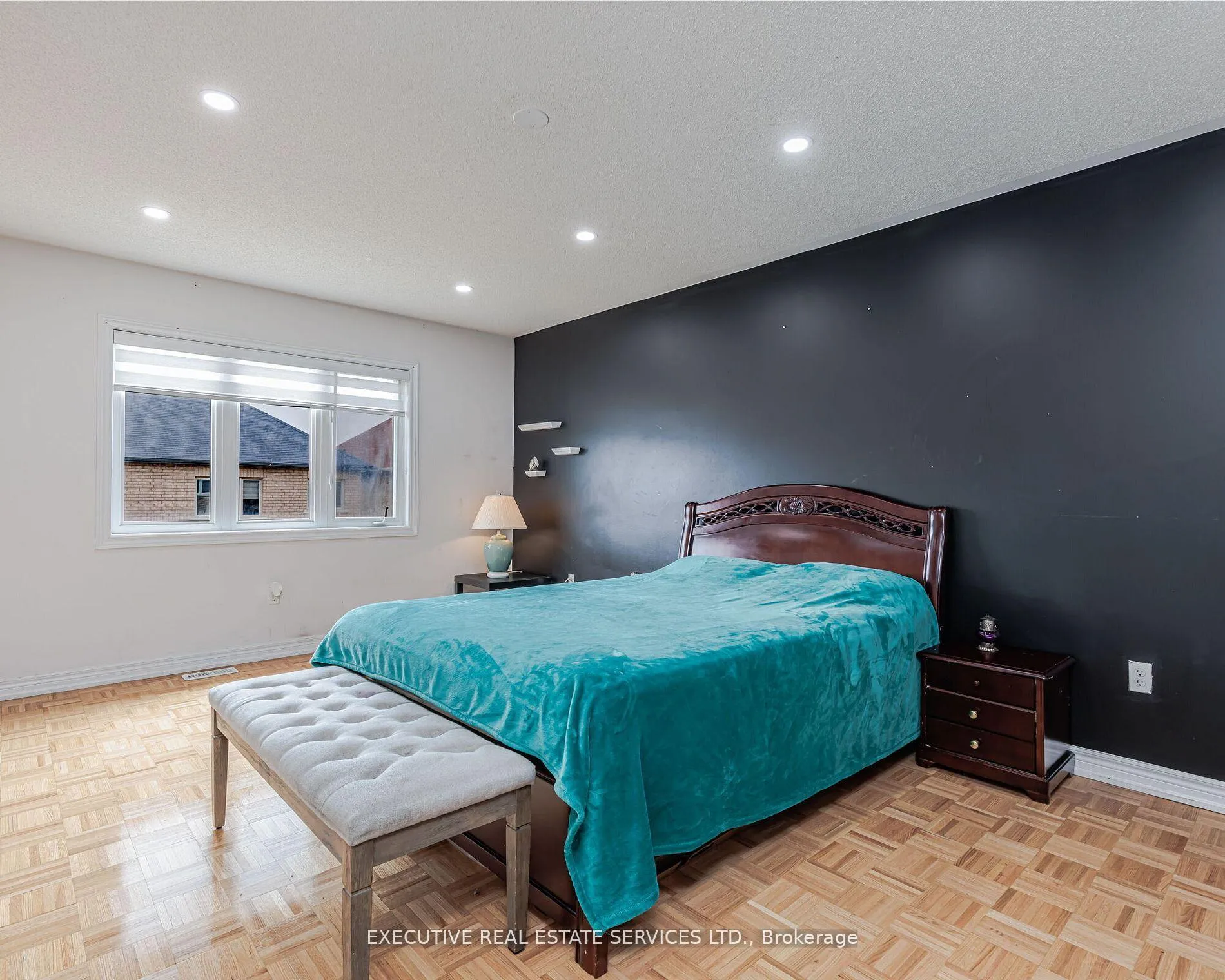 Photo 19 of 10 Natronia Trail, Brampton, Bram East — HOMEH