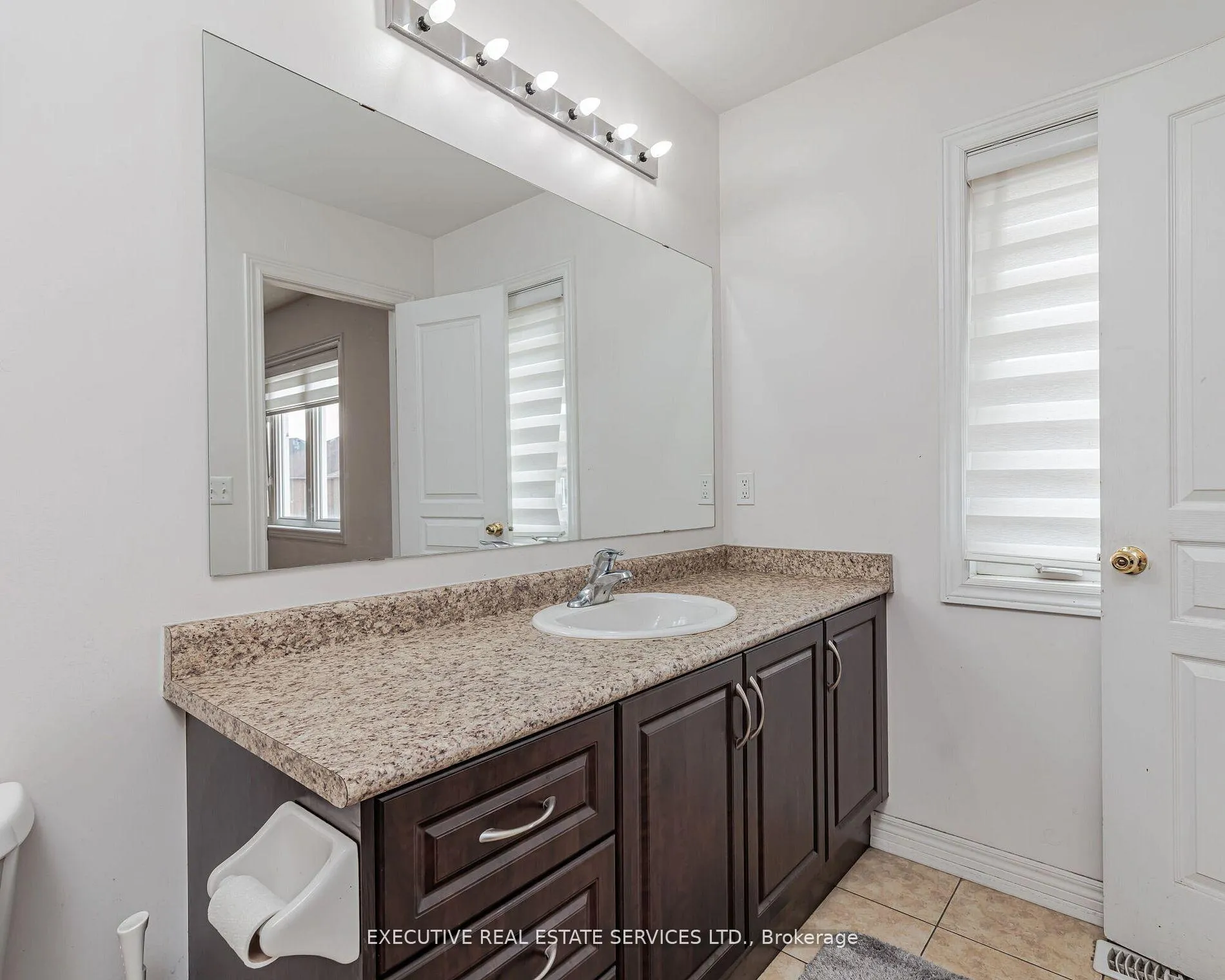 Photo 21 of 10 Natronia Trail, Brampton, Bram East — HOMEH