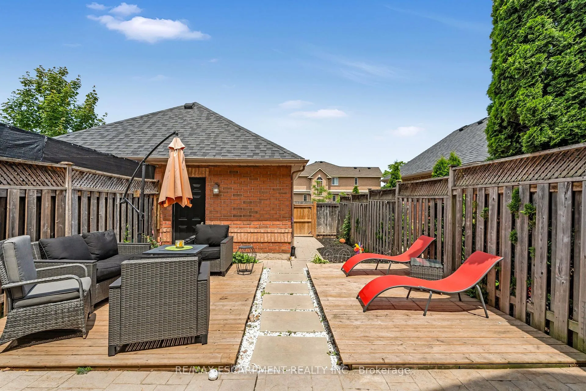 Photo 32 of 461 Hwy 8, Hamilton, Stoney Creek — HOMEH