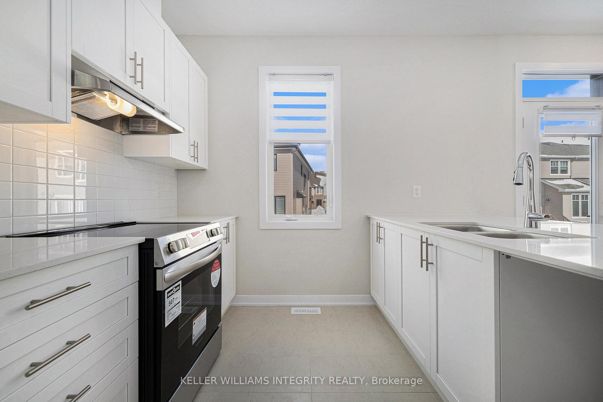 Photo 14 of 634 Expansion Road, Ottawa, Barrhaven - Half Moon Bay — HOMEH