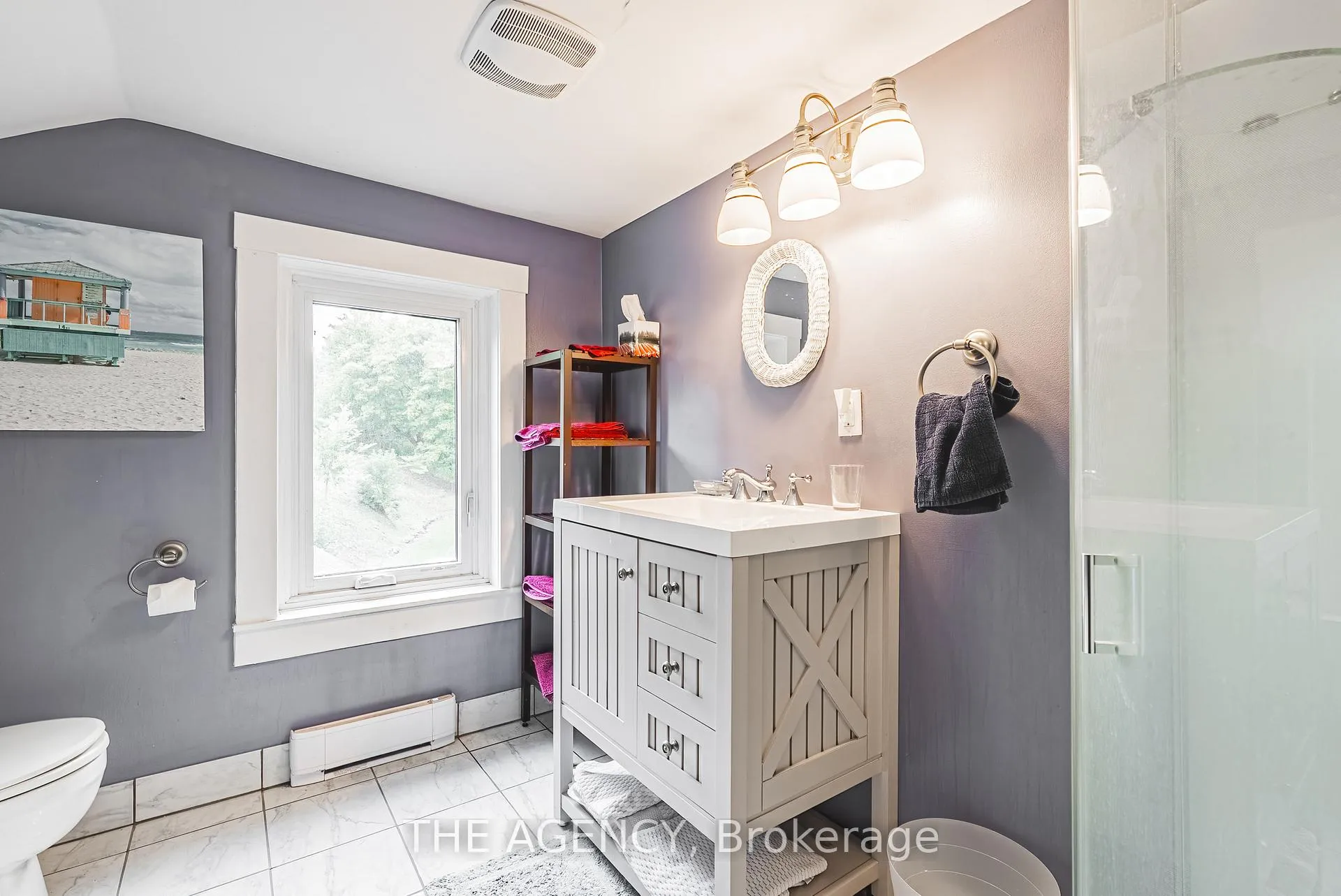 Photo 23 of 327 Campbell Avenue E, Milton, Campbellville — HOMEH