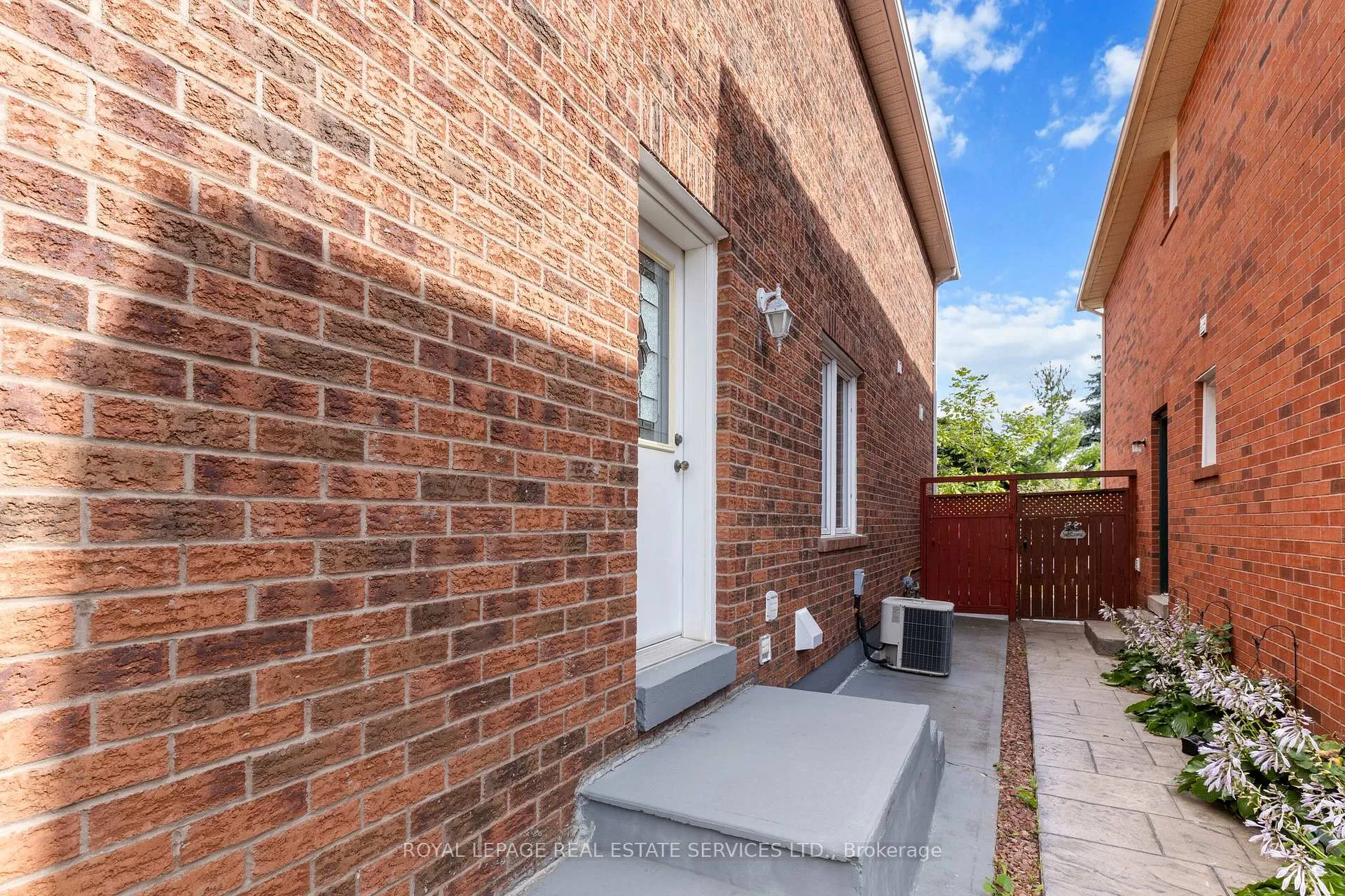 Photo 33 of 14248 Argyll Road, Halton Hills, Georgetown — HOMEH