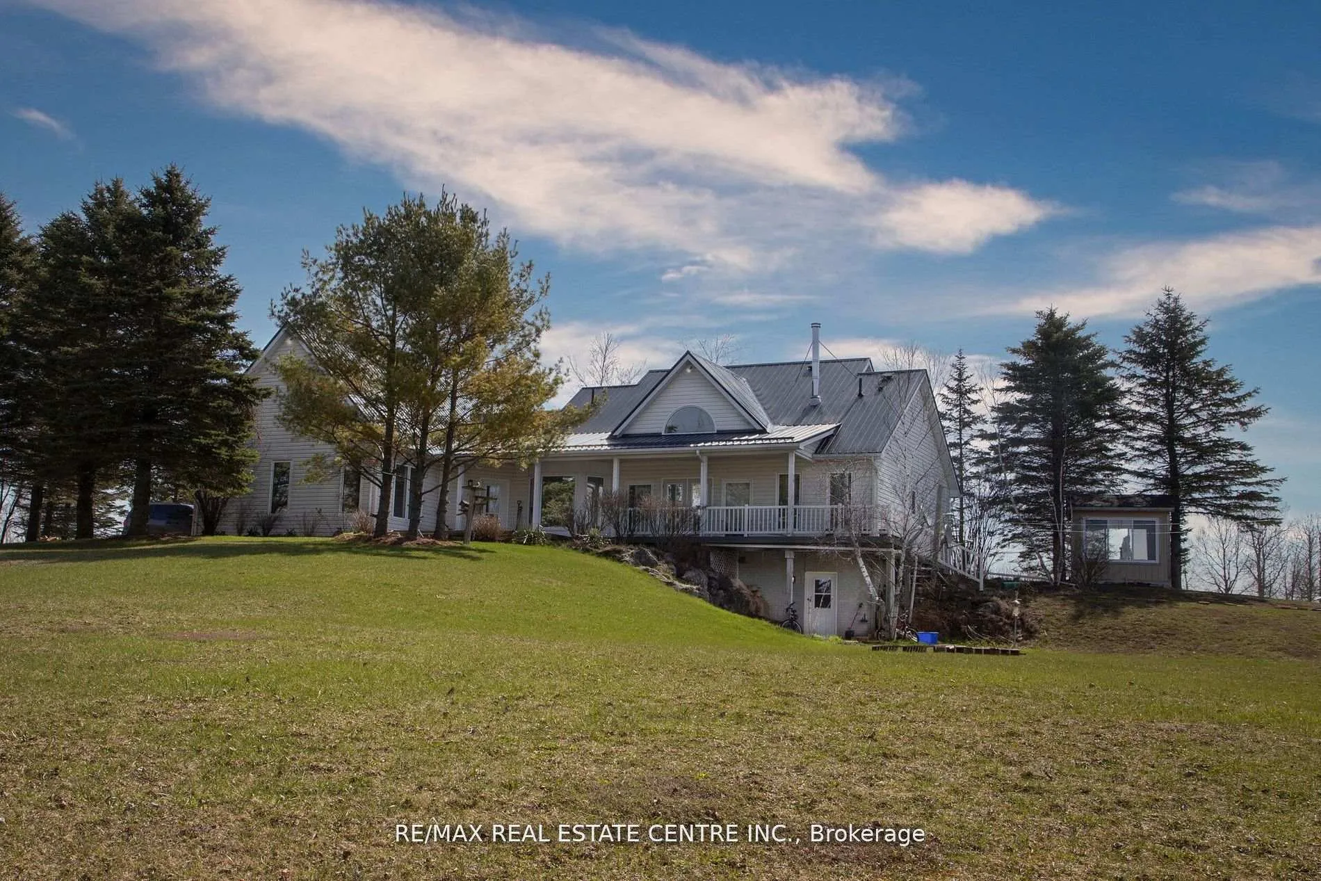 Photo 19 of 474446 County Road 11, Amaranth, Rural Amaranth — HOMEH