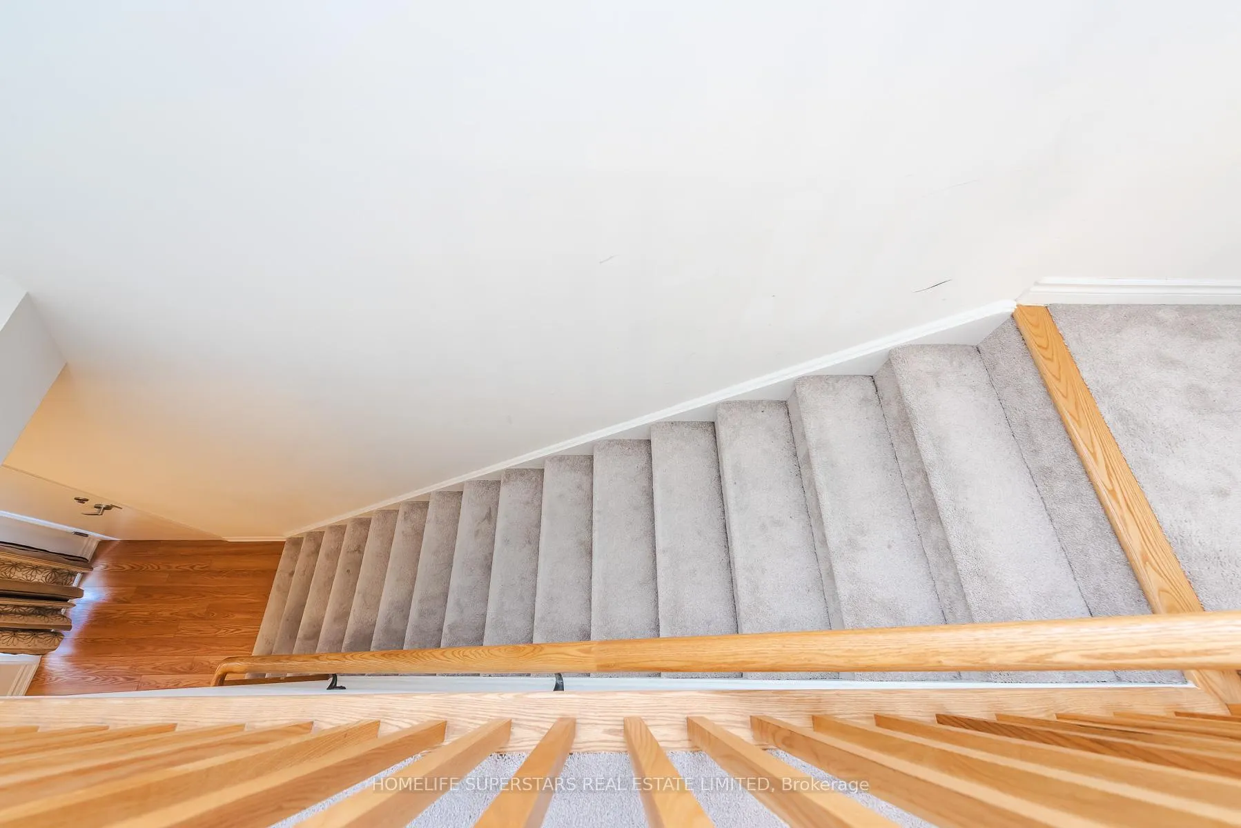 Photo 22 of Unit 3, 10 Knotsberry Circle, Brampton, Bram West — HOMEH