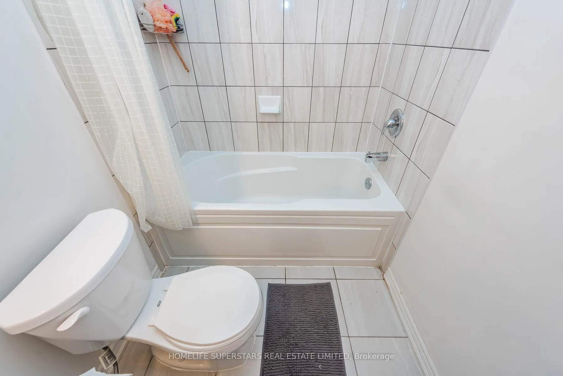 Photo 35 of Unit 3, 10 Knotsberry Circle, Brampton, Bram West — HOMEH