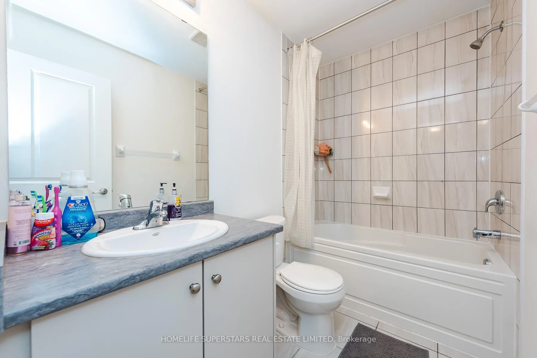 Photo 36 of Unit 3, 10 Knotsberry Circle, Brampton, Bram West — HOMEH
