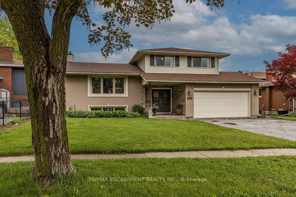 Front of 6871 Corwin Crescent