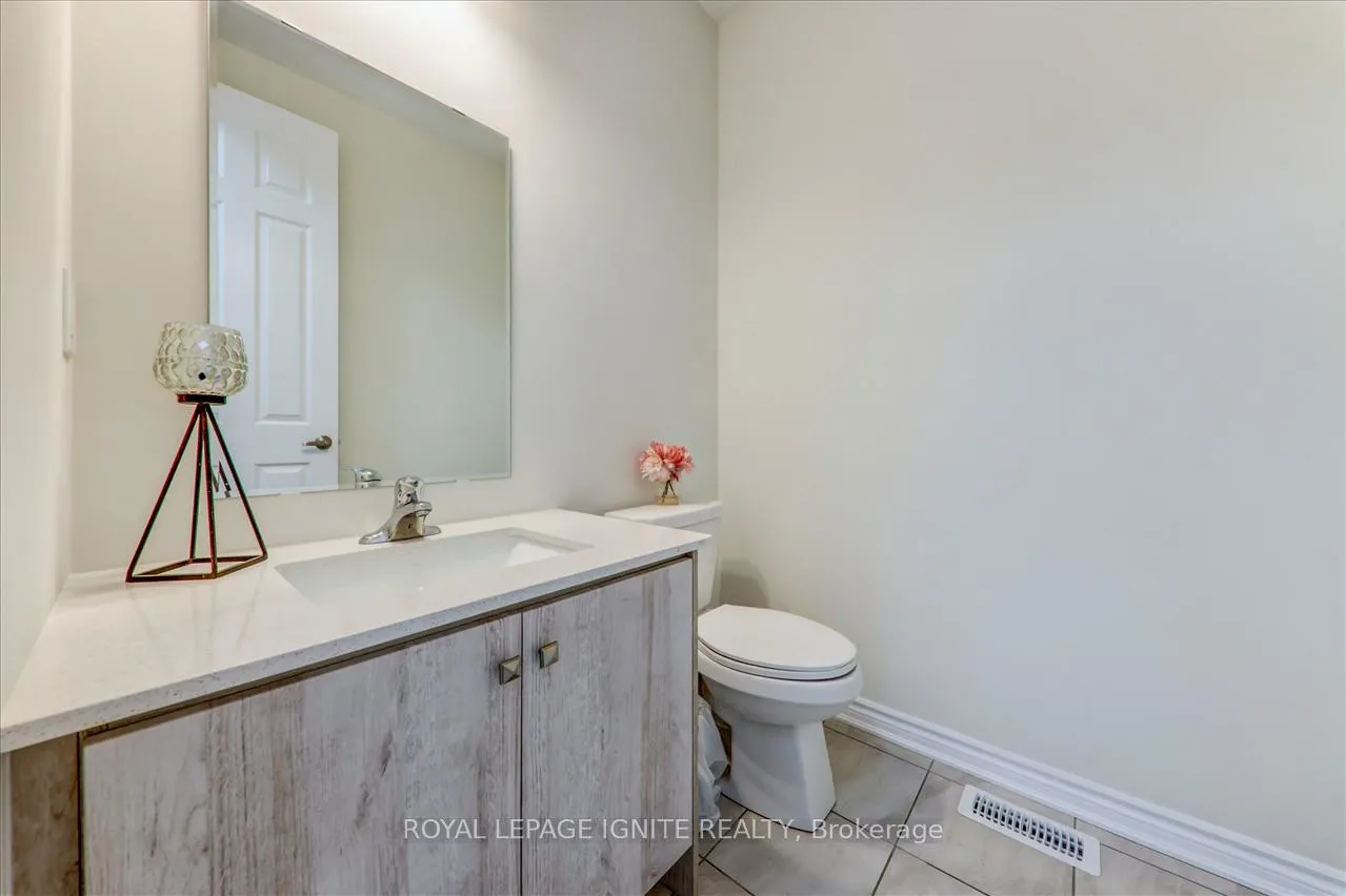 Photo 13 of 1 Waterfront Crescent, Whitby, Port Whitby — HOMEH