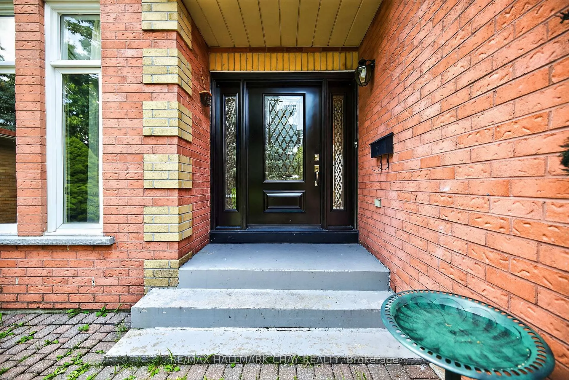 Photo 3 of 25 Heatherwood Crescent, Markham, Unionville — HOMEH