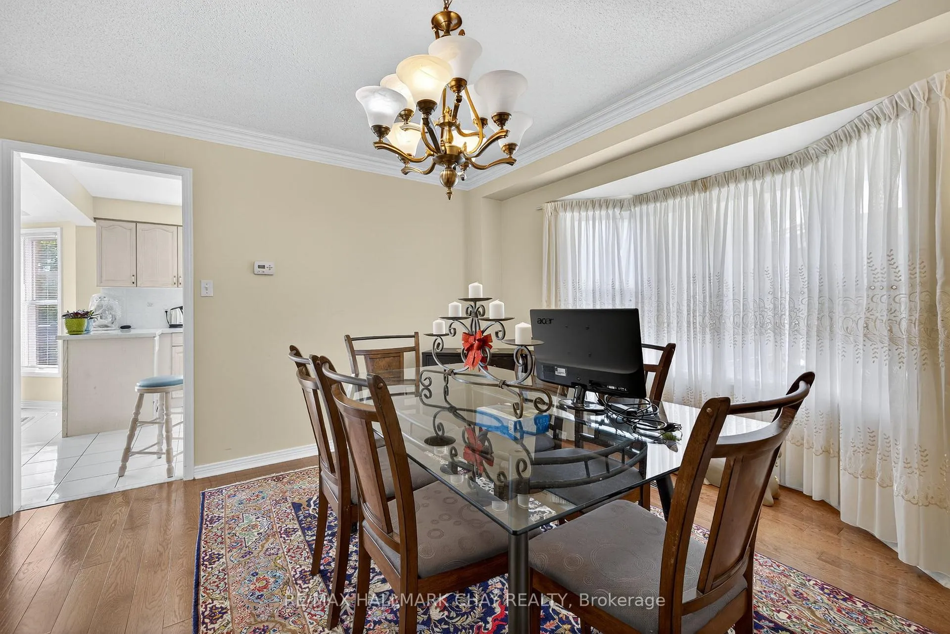 Photo 9 of 25 Heatherwood Crescent, Markham, Unionville — HOMEH