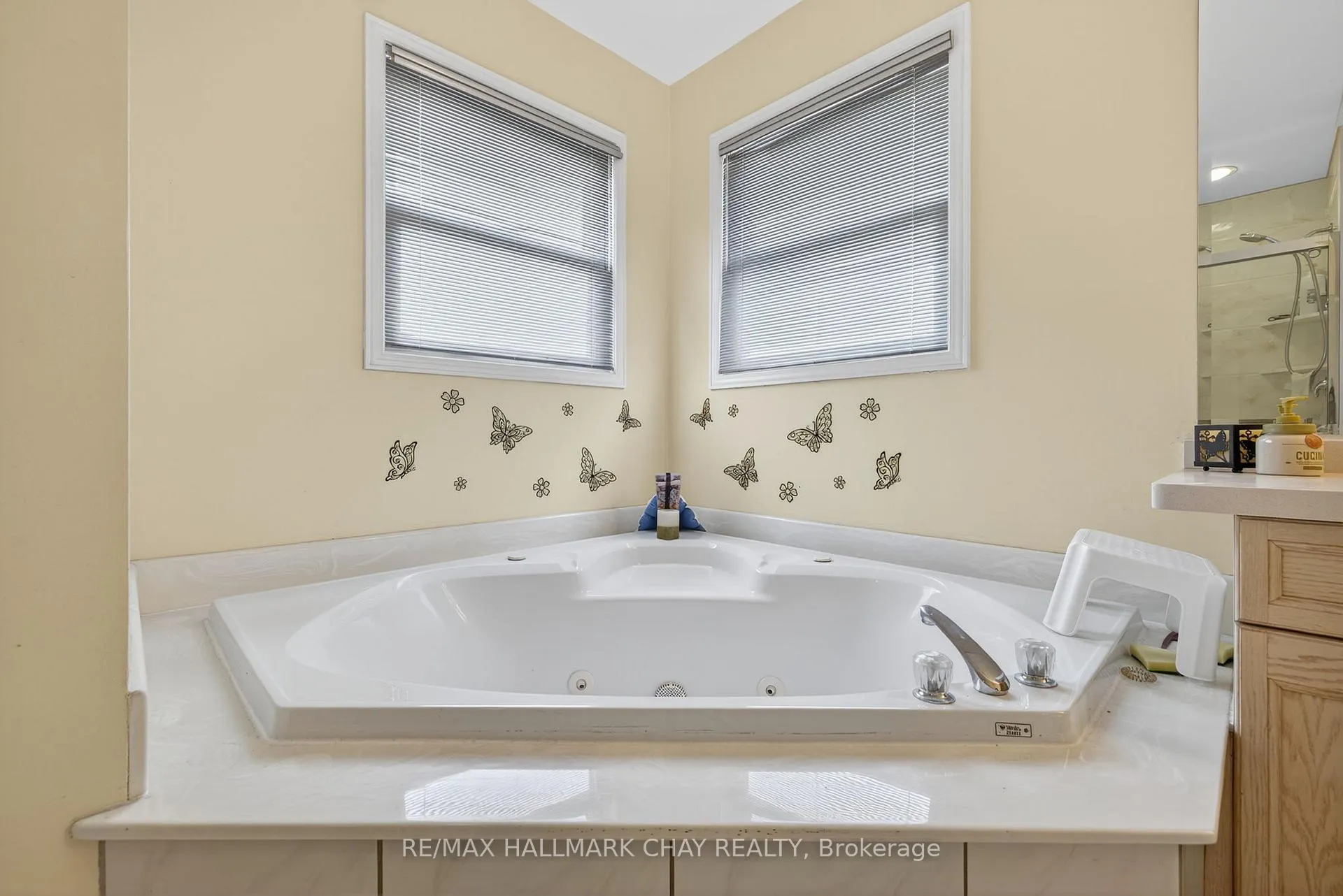 Photo 23 of 25 Heatherwood Crescent, Markham, Unionville — HOMEH
