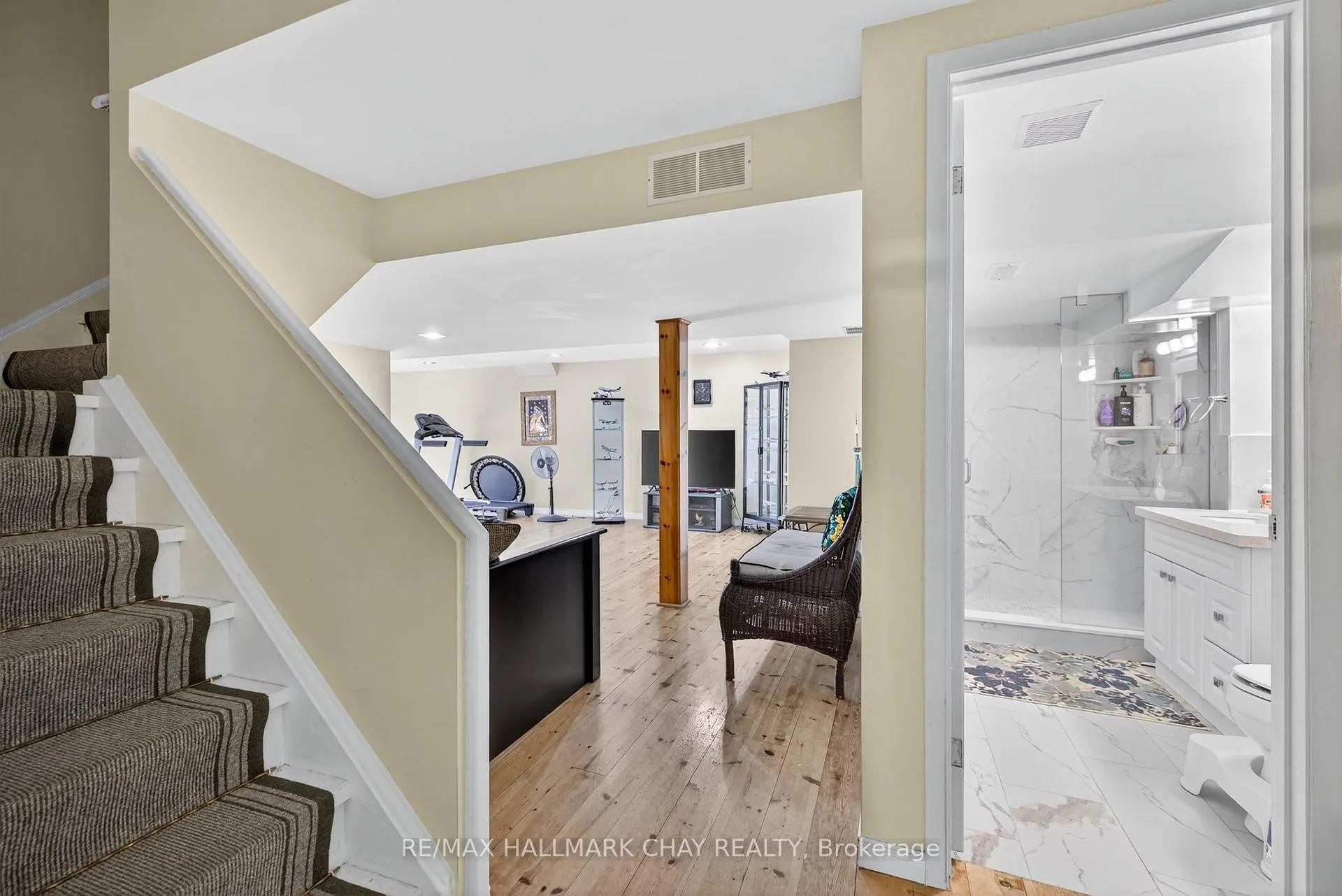 Photo 28 of 25 Heatherwood Crescent, Markham, Unionville — HOMEH