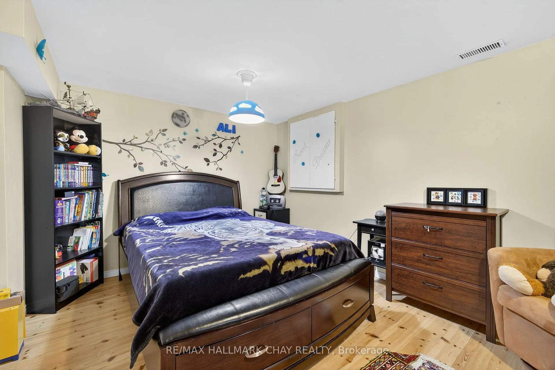 Photo 35 of 25 Heatherwood Crescent, Markham, Unionville — HOMEH