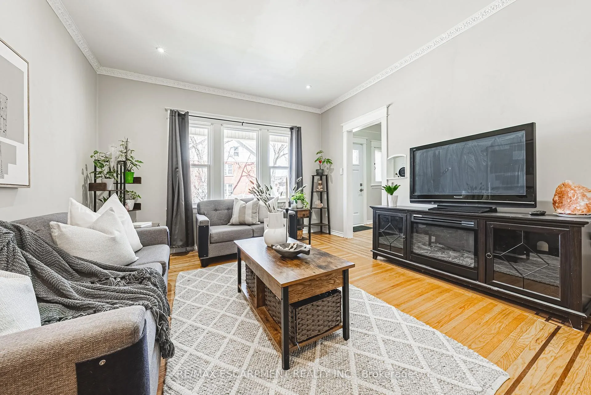 Photo 5 of 460 Maple Avenue, Hamilton, Delta — HOMEH