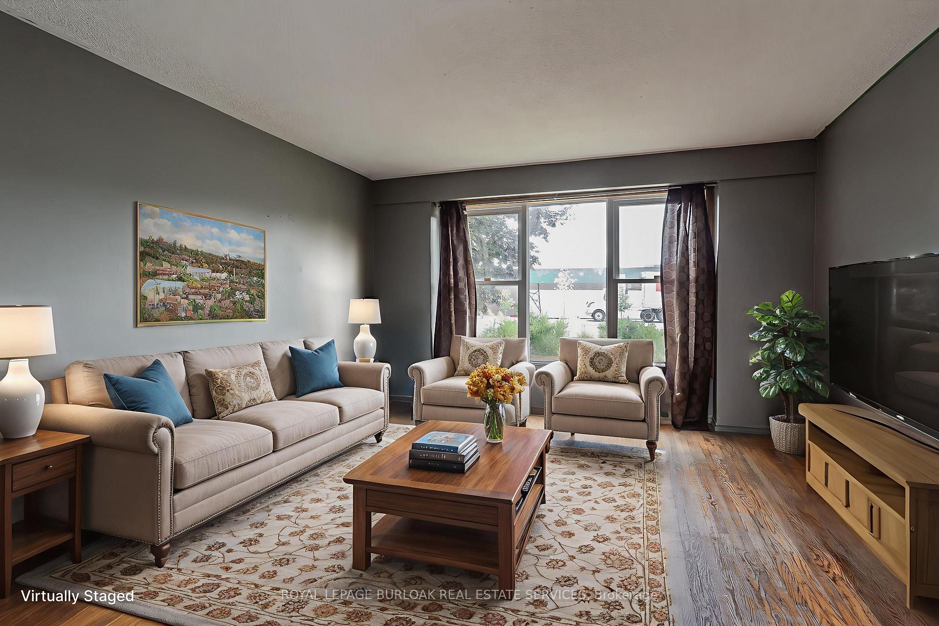 Photo 7 of 4050 Longmoor Drive, Burlington, Shoreacres — HOMEH