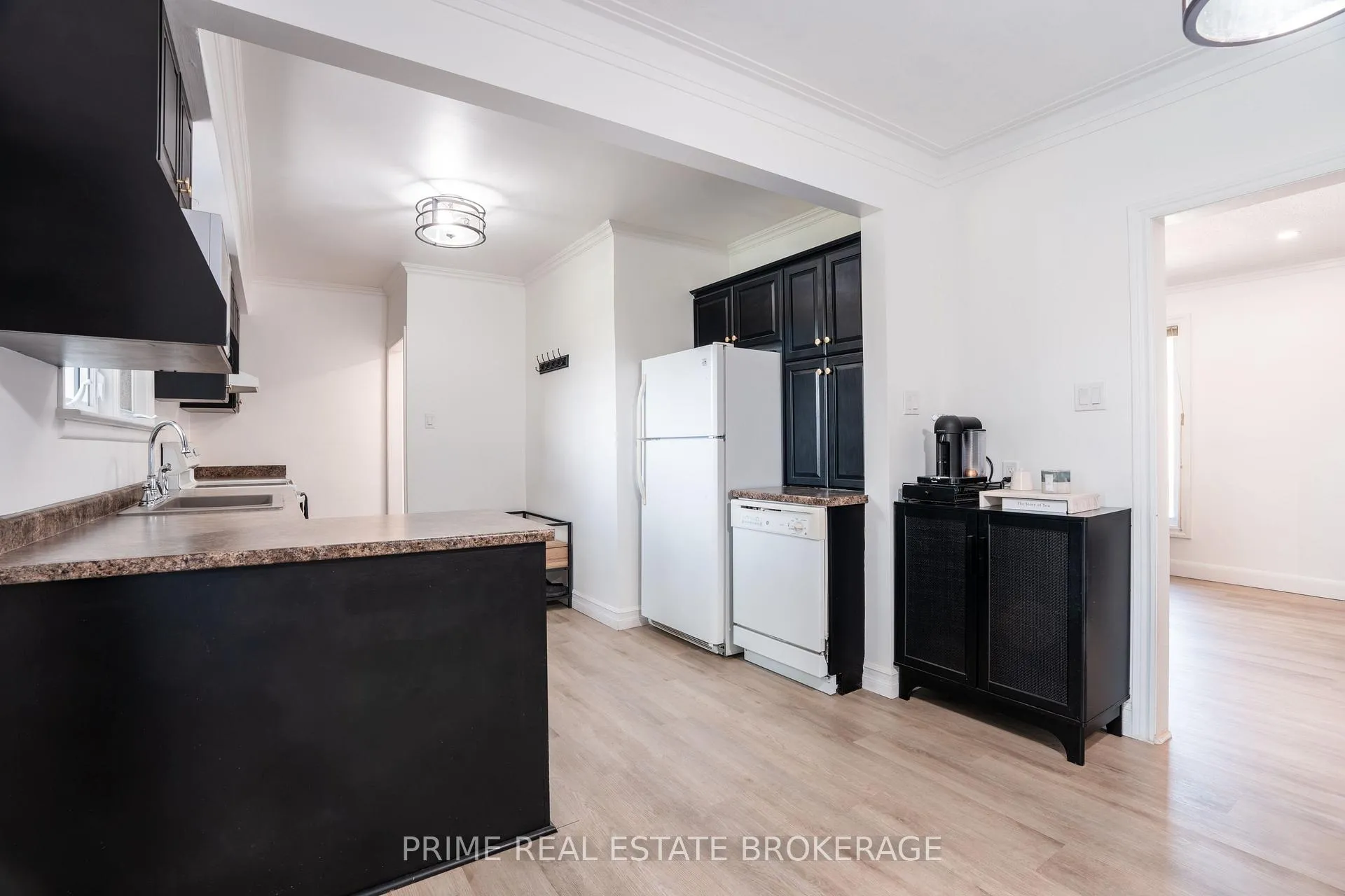 Photo 12 of 133 Sanders Street E, South Huron, Exeter — HOMEH