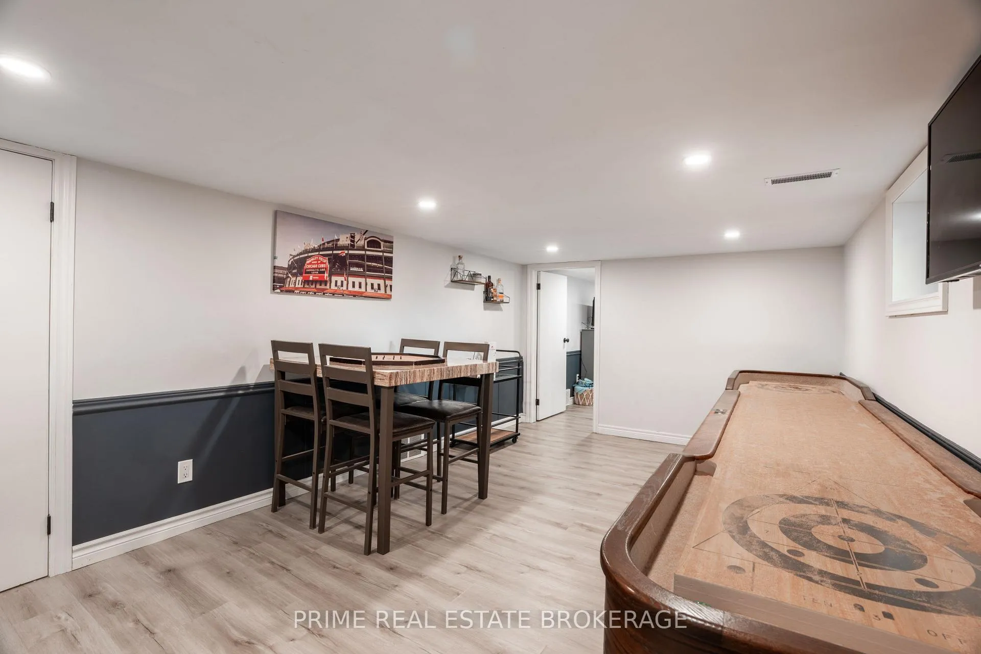 Photo 20 of 133 Sanders Street E, South Huron, Exeter — HOMEH