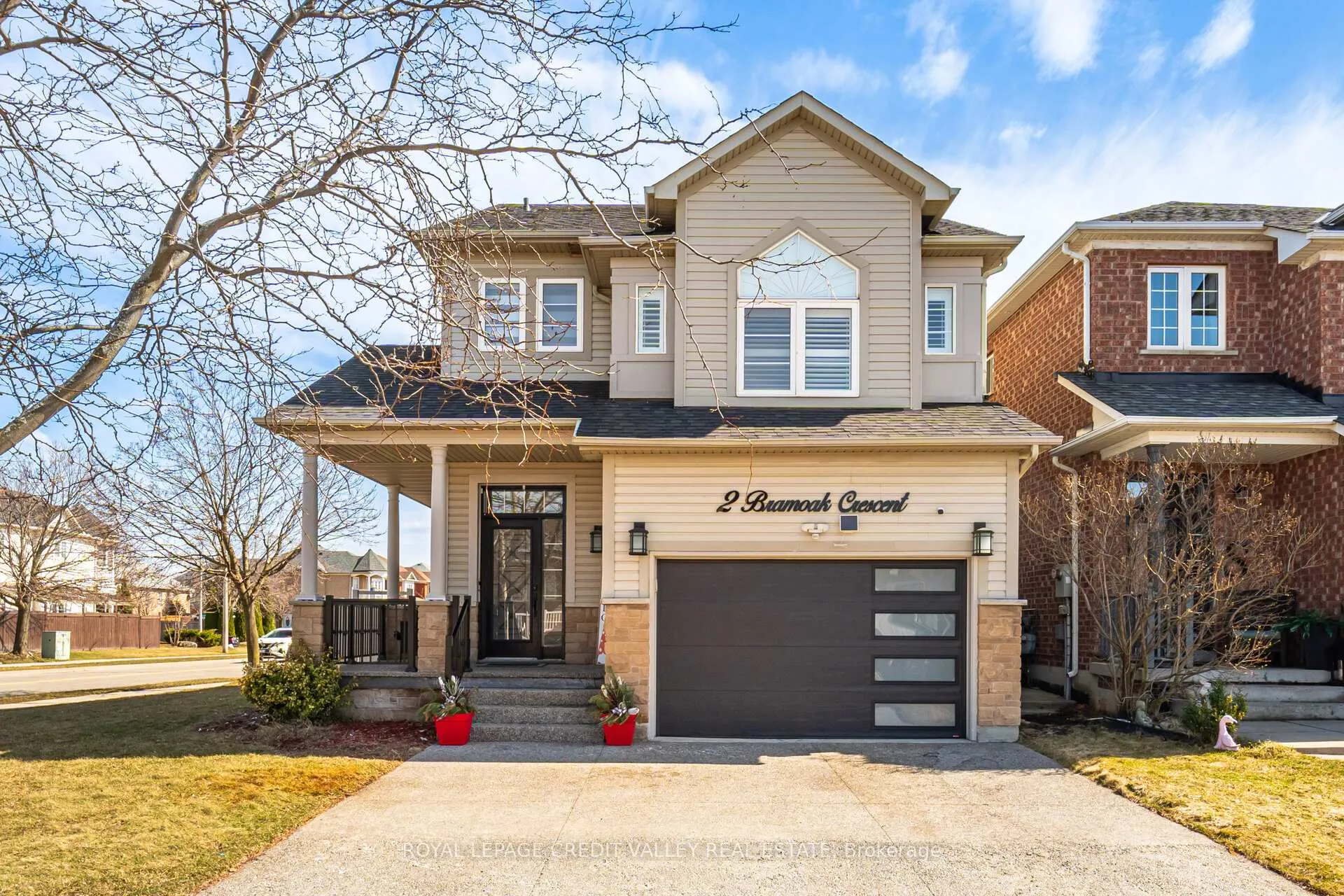 Front of 2 Bramoak Crescent
