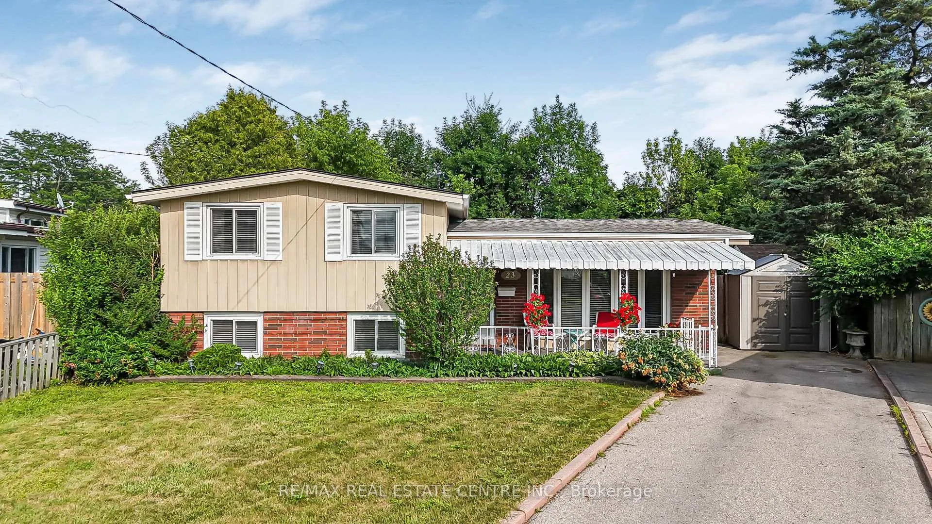 Front of 23 Coral Drive