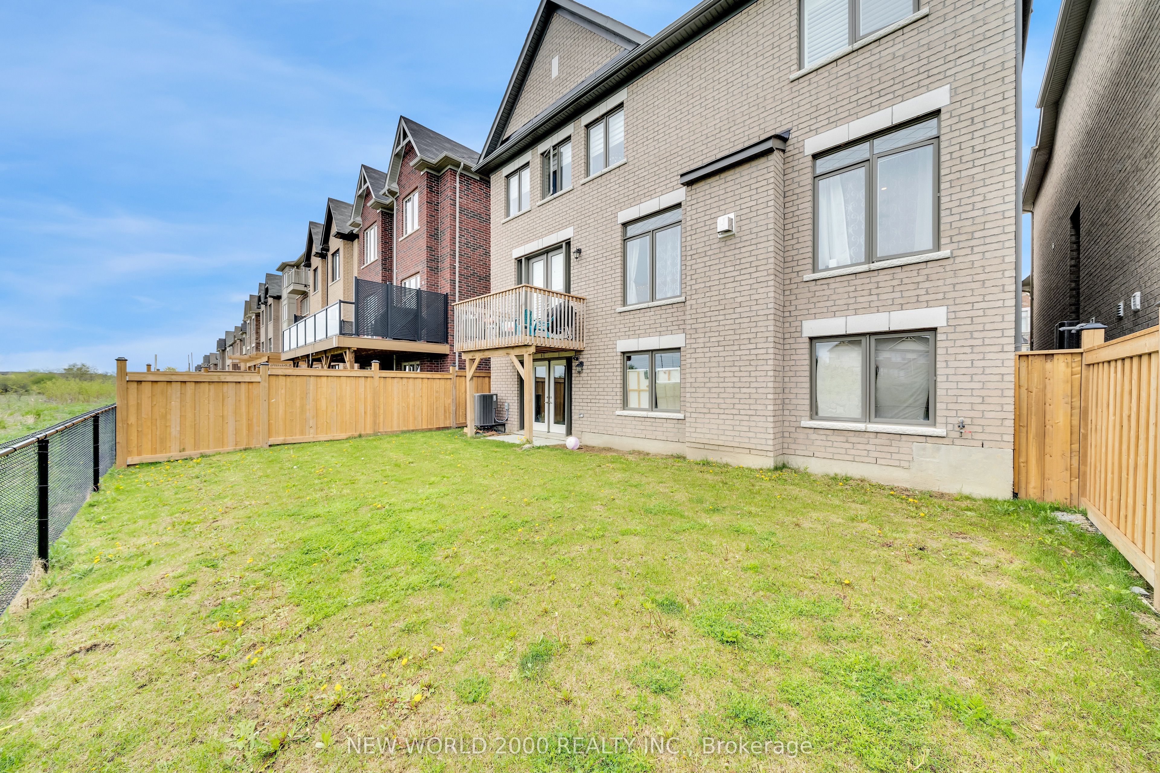Photo 40 of 55 Bremner Street, Whitby, Rolling Acres — HOMEH
