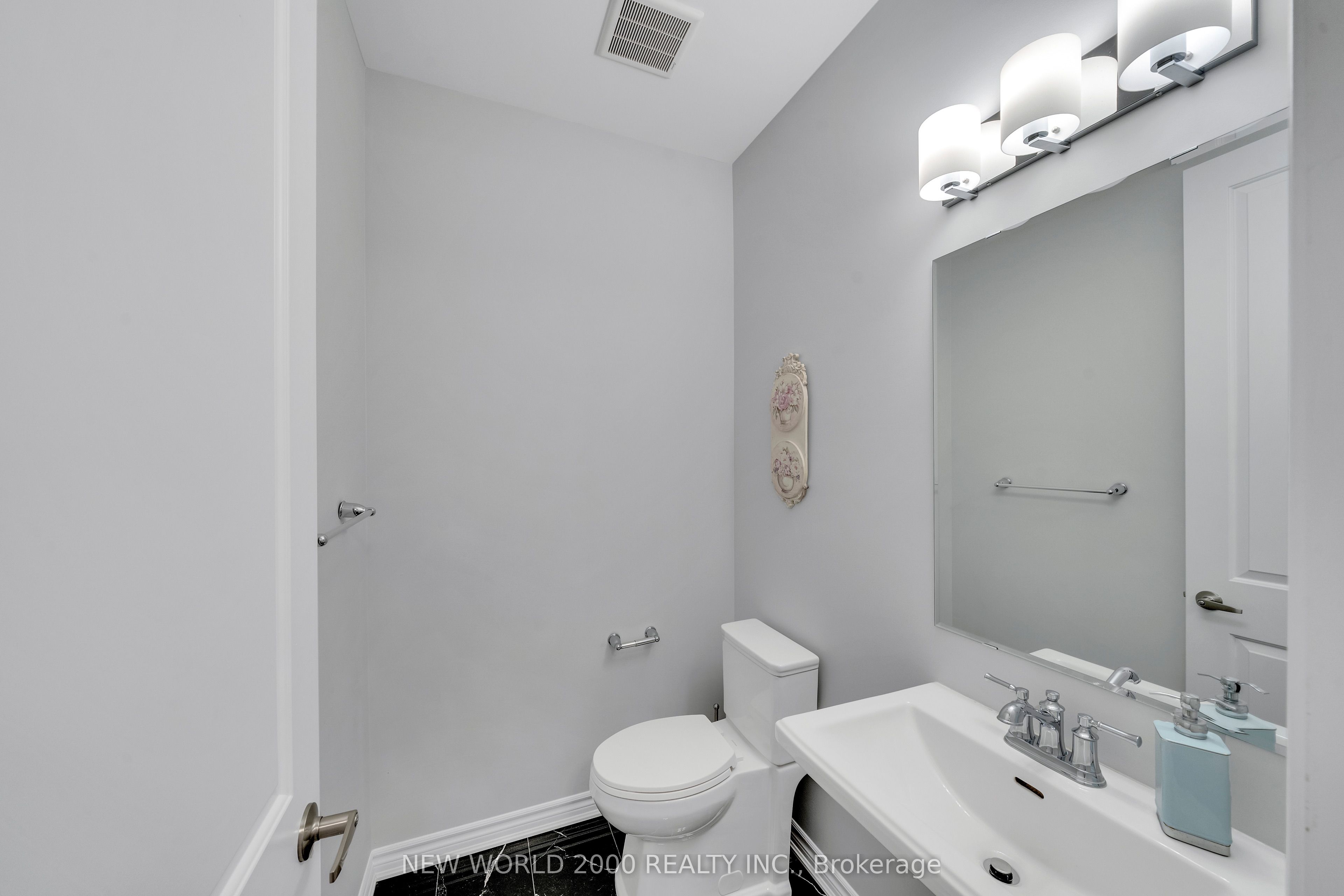 Photo 22 of 55 Bremner Street, Whitby, Rolling Acres — HOMEH