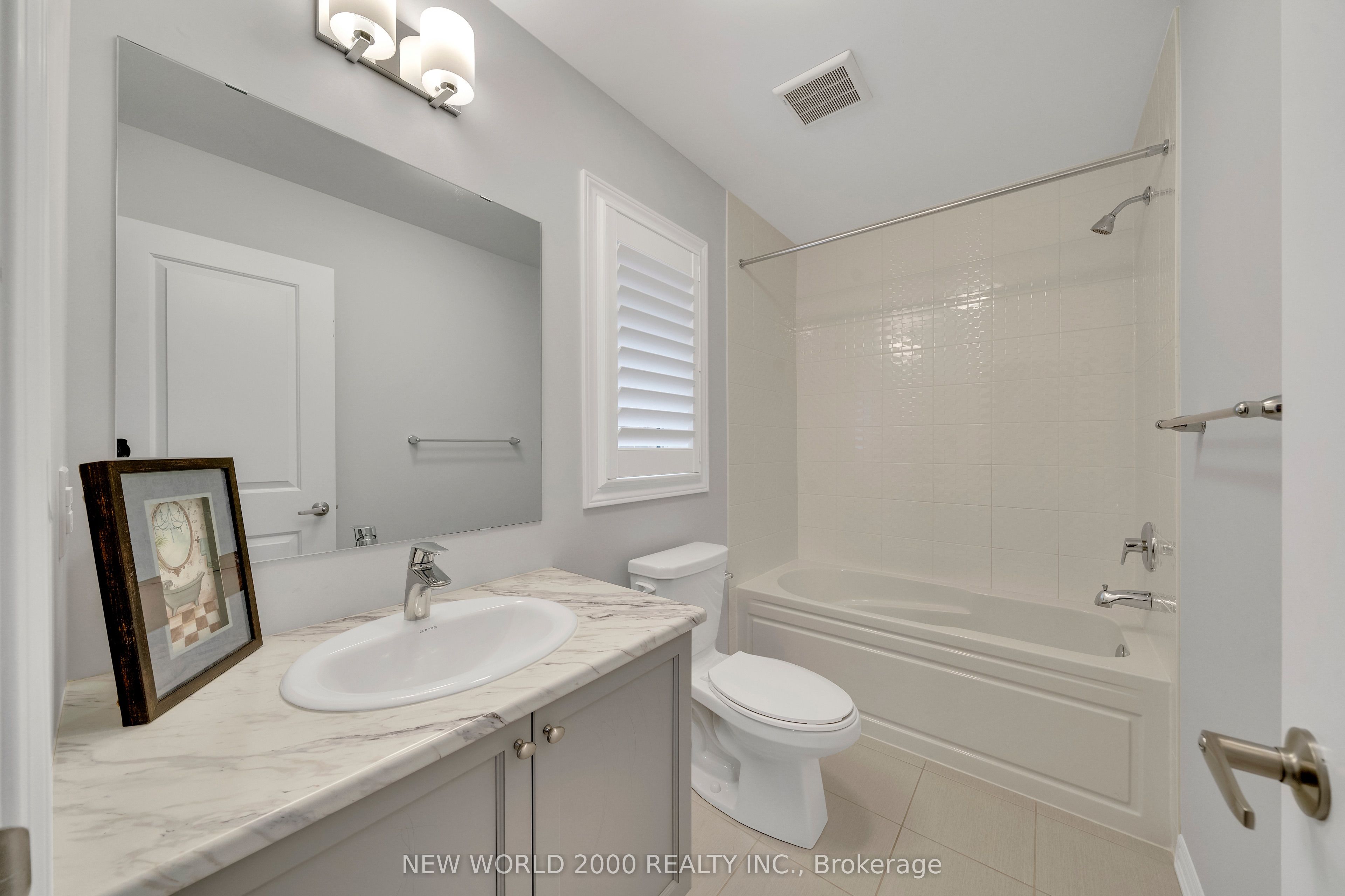 Photo 32 of 55 Bremner Street, Whitby, Rolling Acres — HOMEH